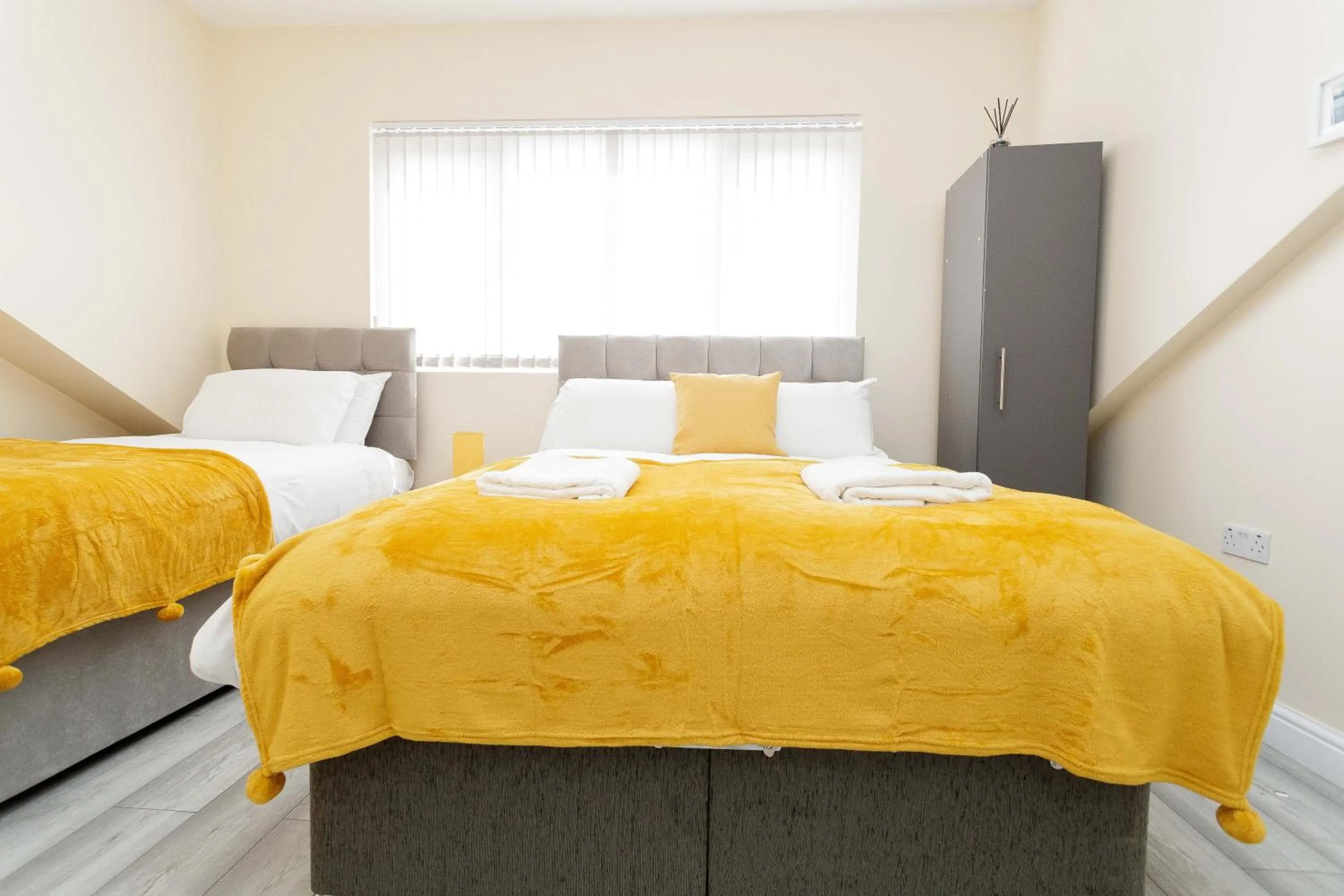 Bedroom in Calvin House Apartments