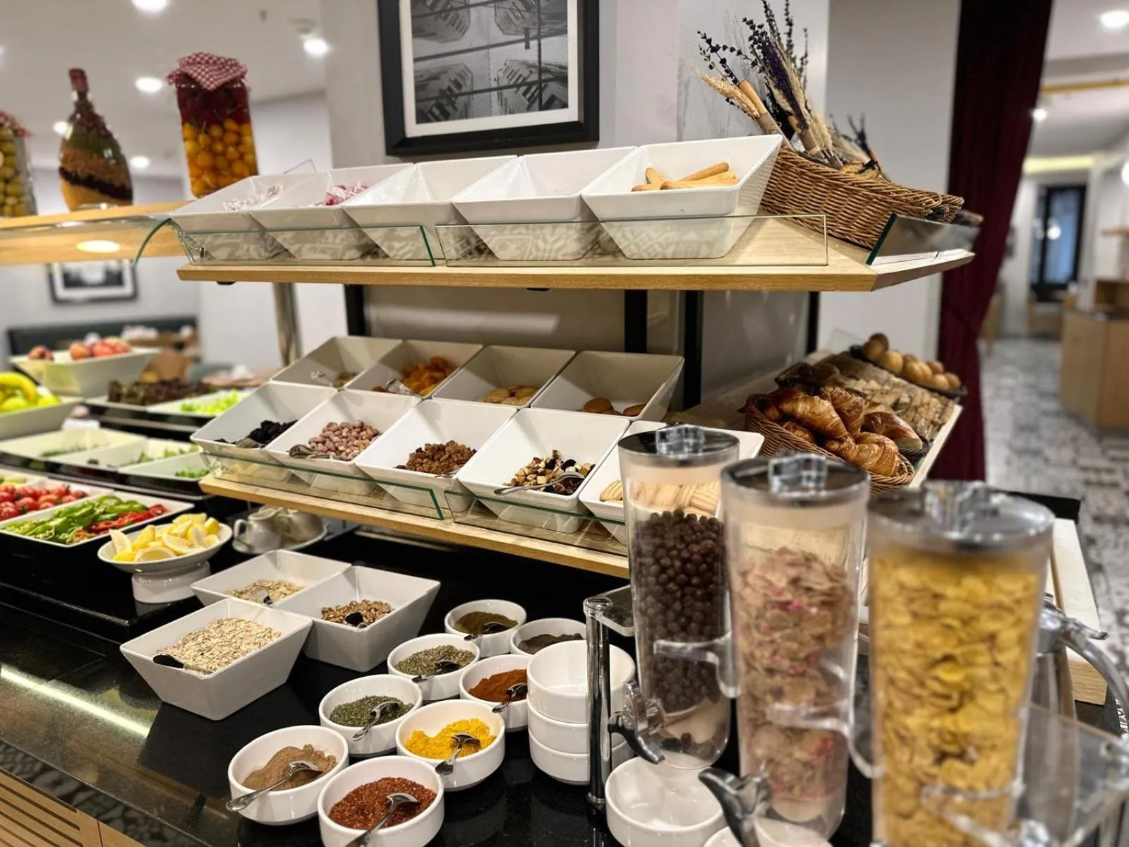 Restaurant/places to eat in Akka Suites Taksim-Special Class