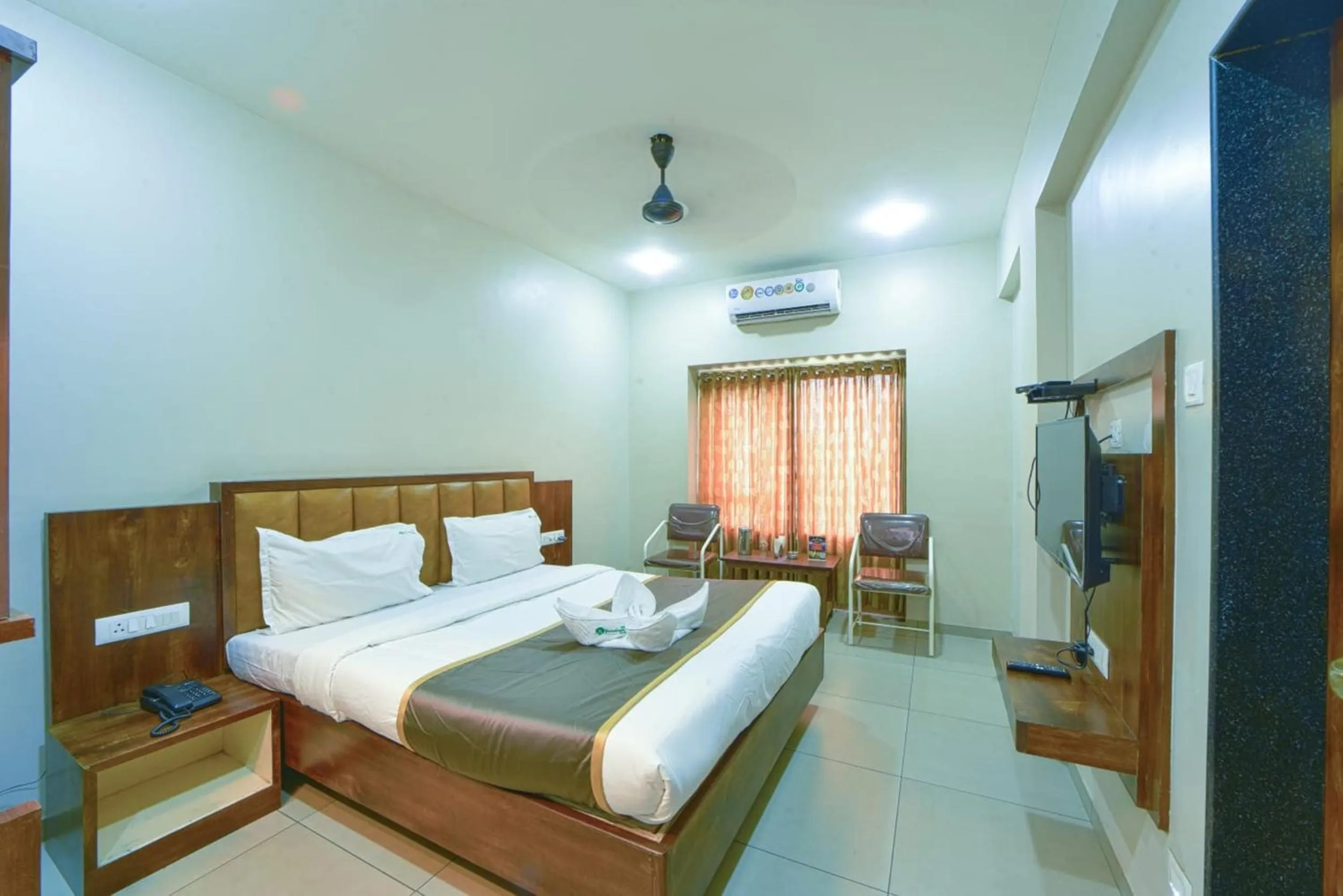 Photo of the whole room in Hotel Vrindavan Deluxe Kolhapur NEAR CENTRAL BUS STAND