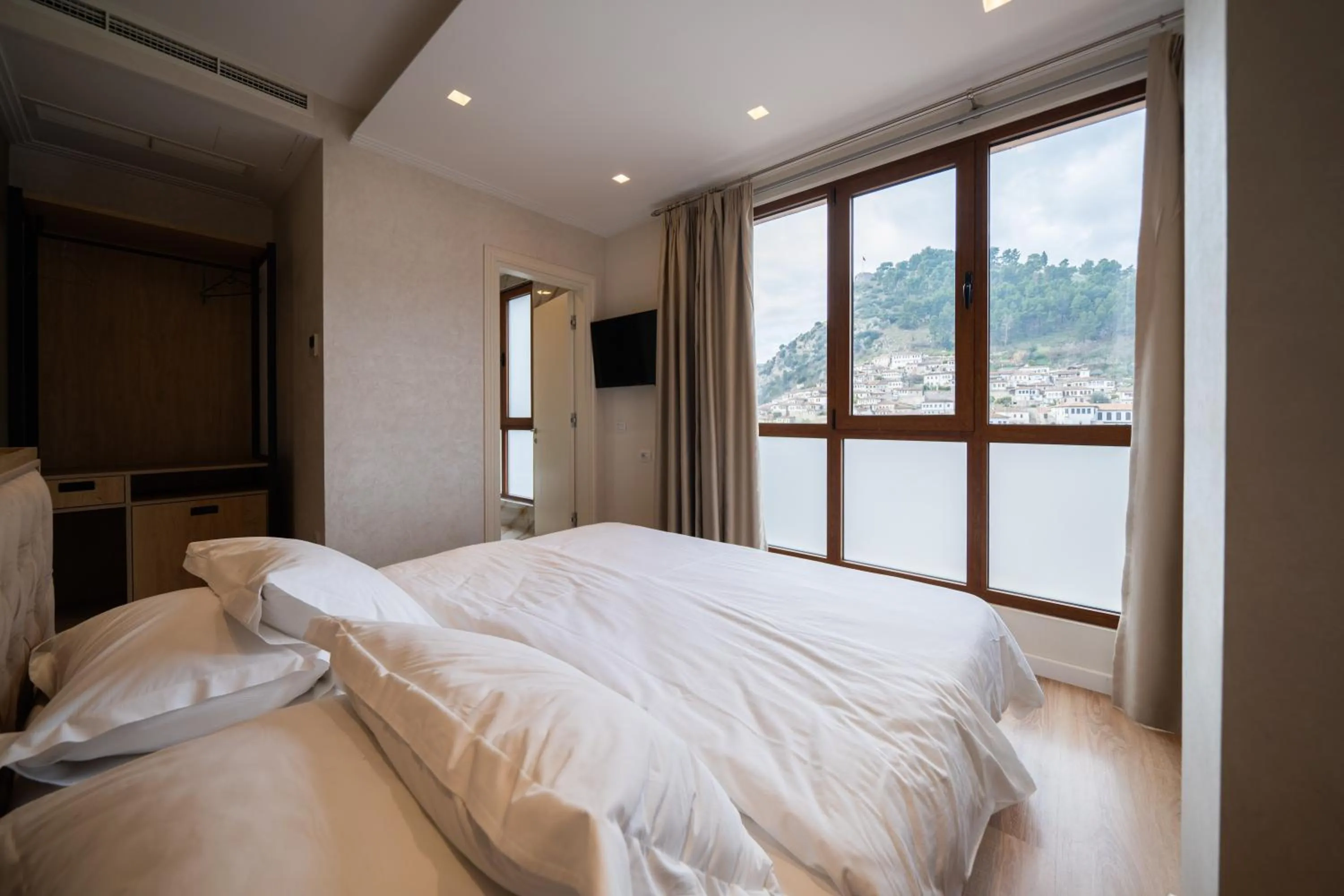 Bedroom, Bed in MERKO HOTEL