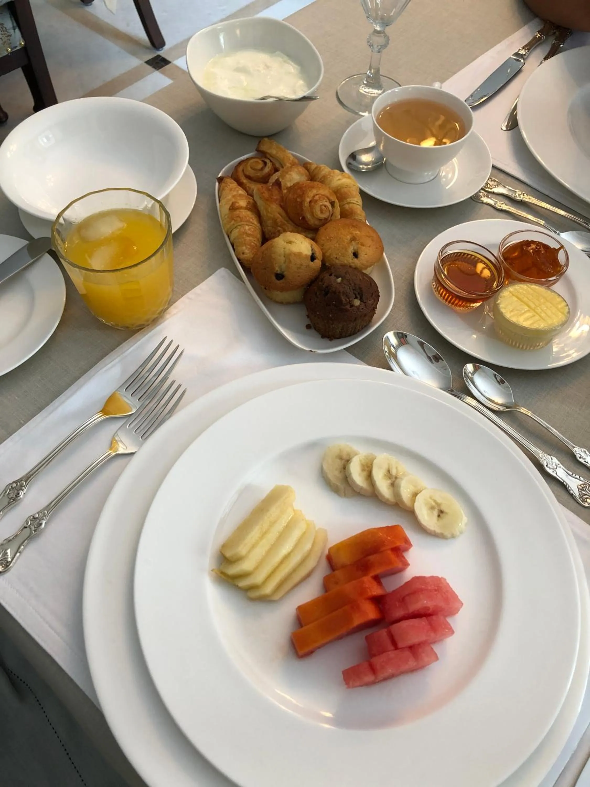 Food and drinks in The Rohet House