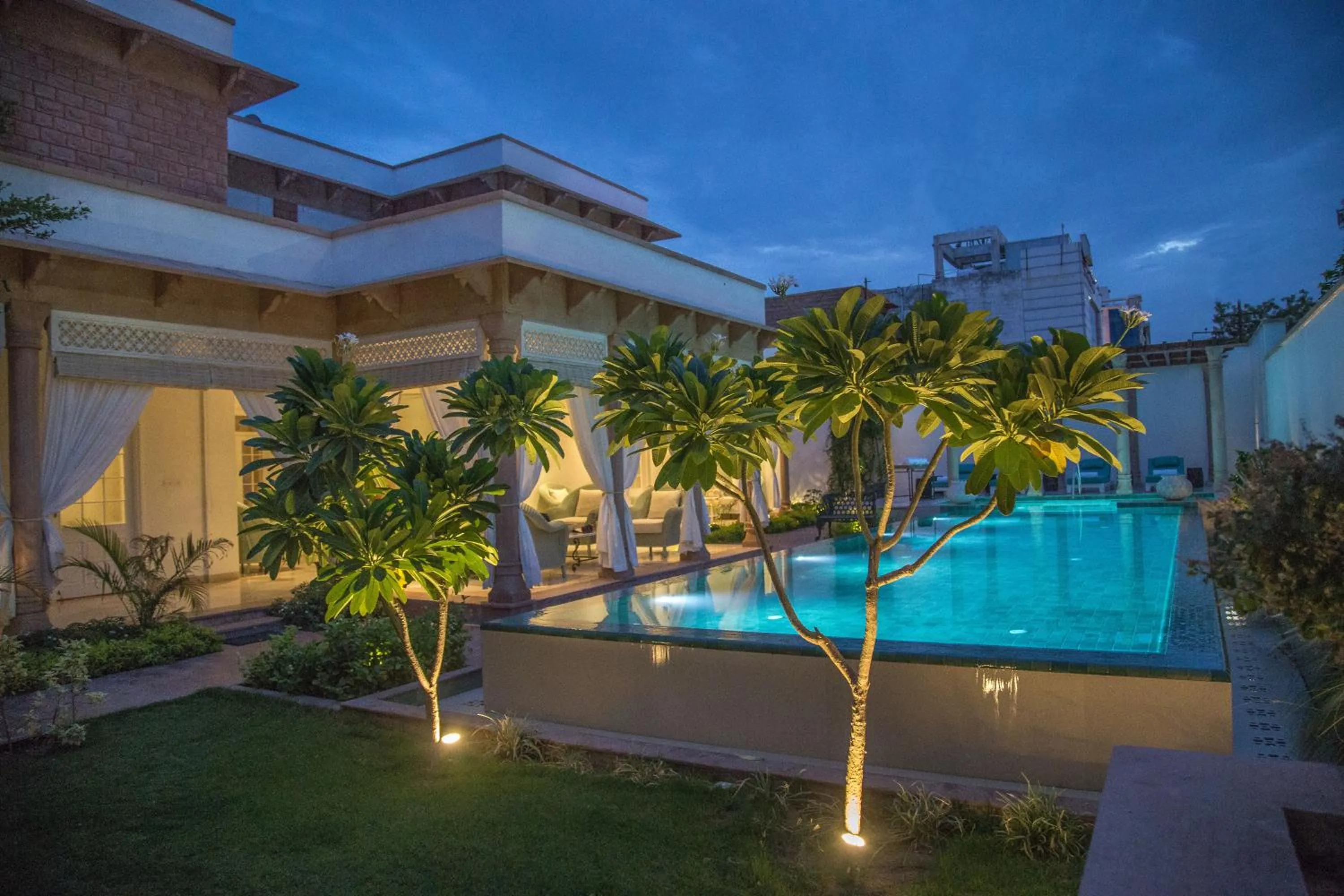 Night in The Rohet House