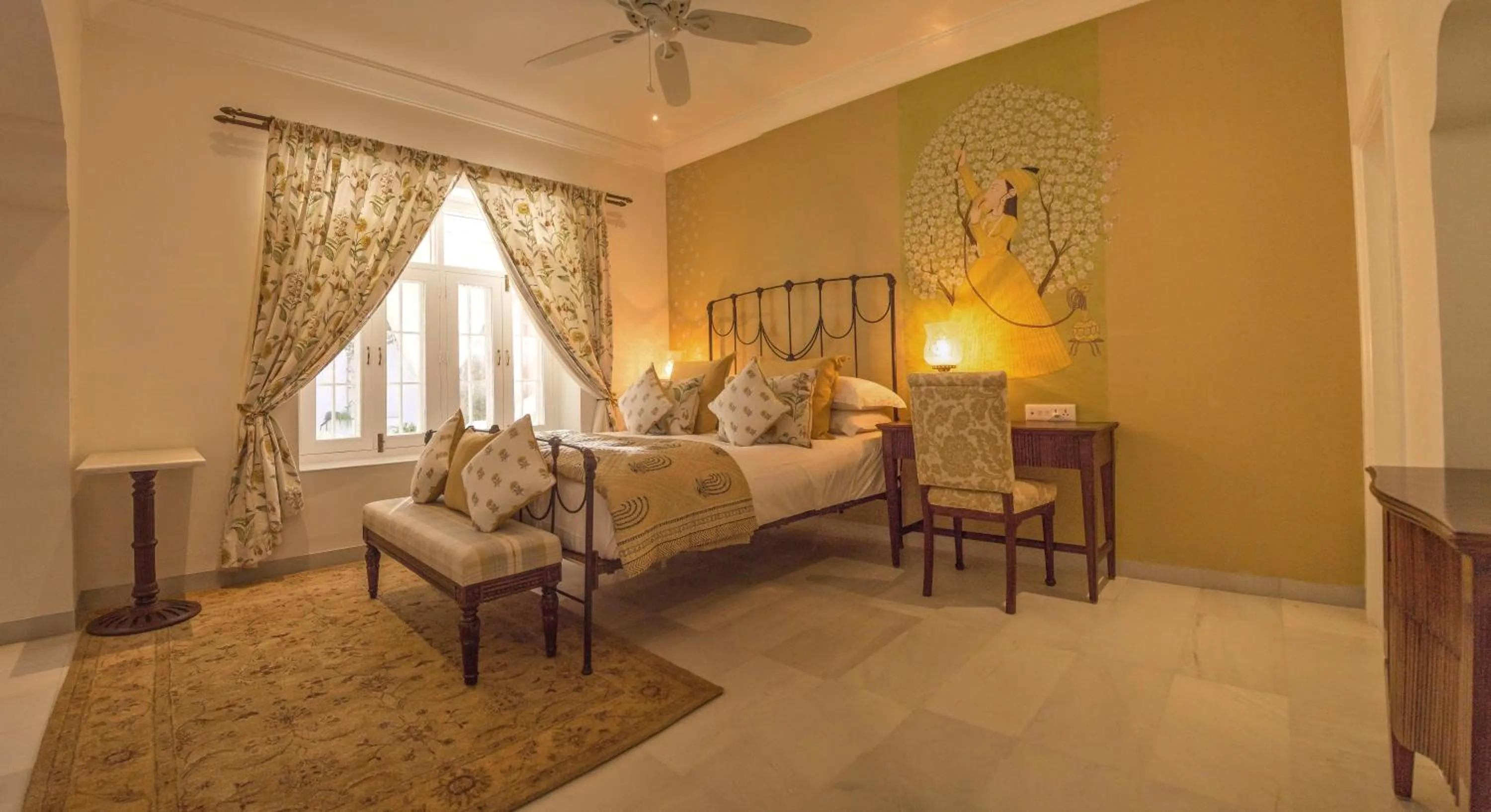 Bed in The Rohet House