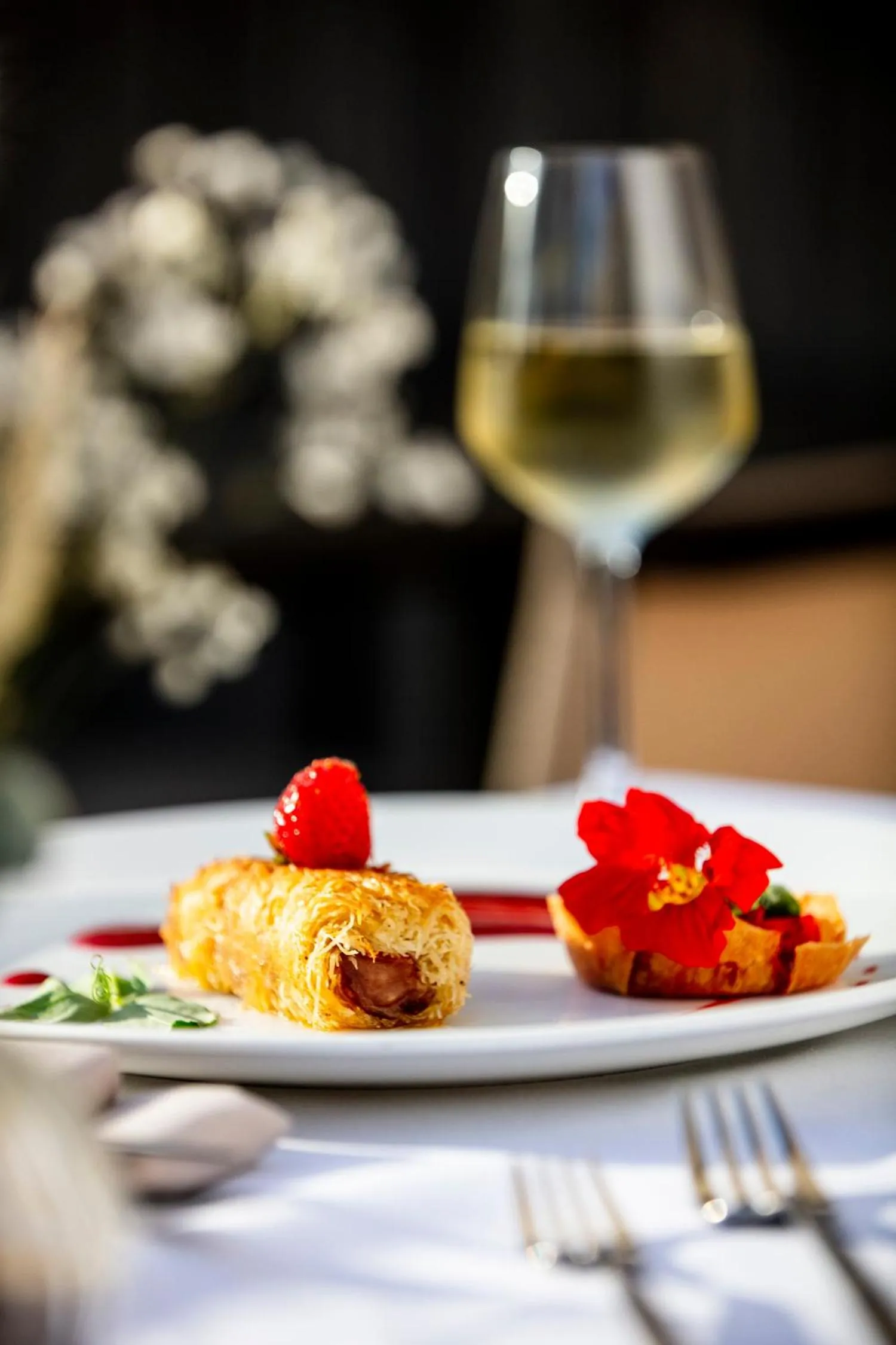 Restaurant/places to eat in Hôtel & Restaurant de charme - La Bégude Saint-Pierre