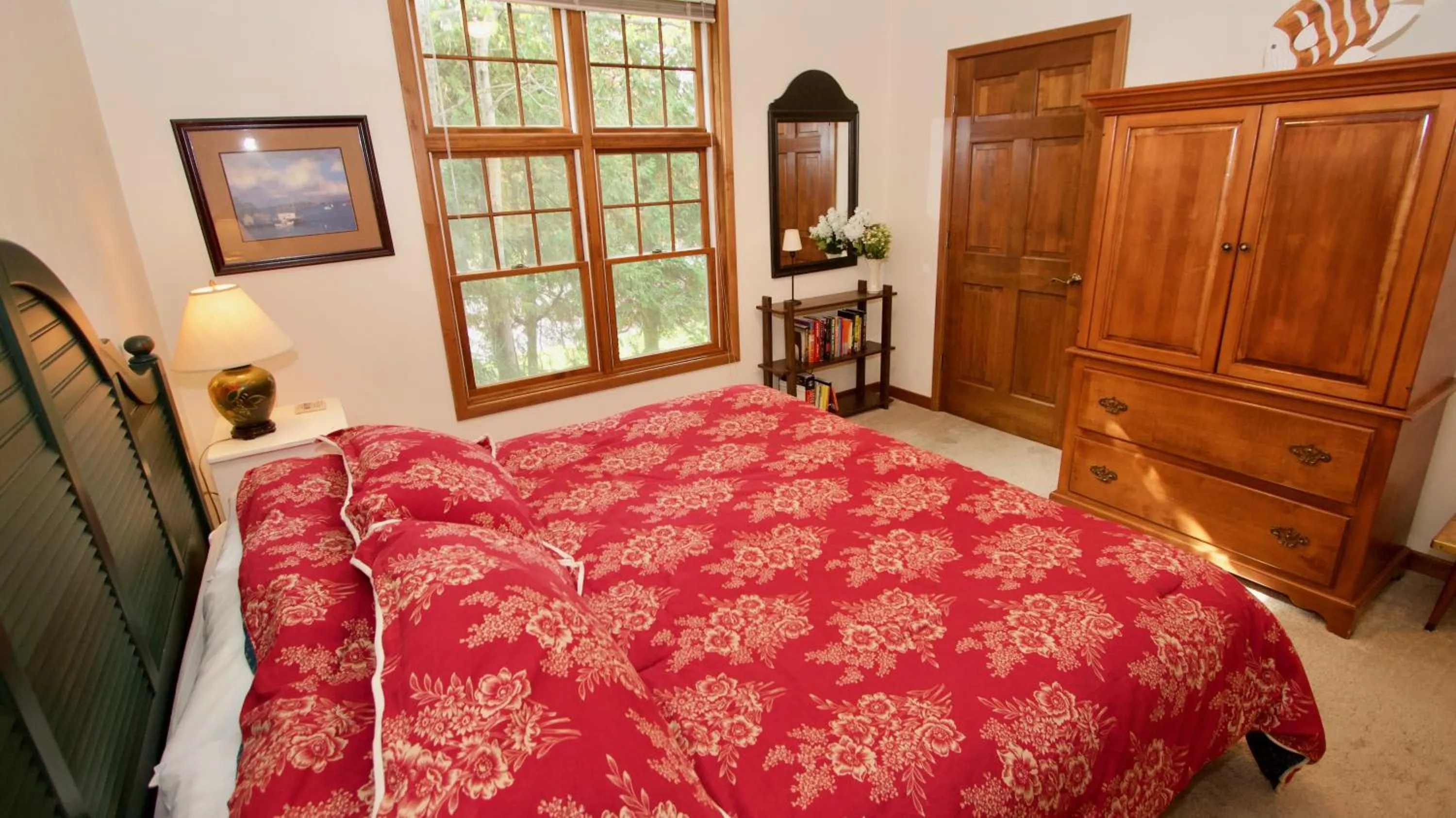 Bedroom, Bed in Baileys Harbor Yacht Club Resort