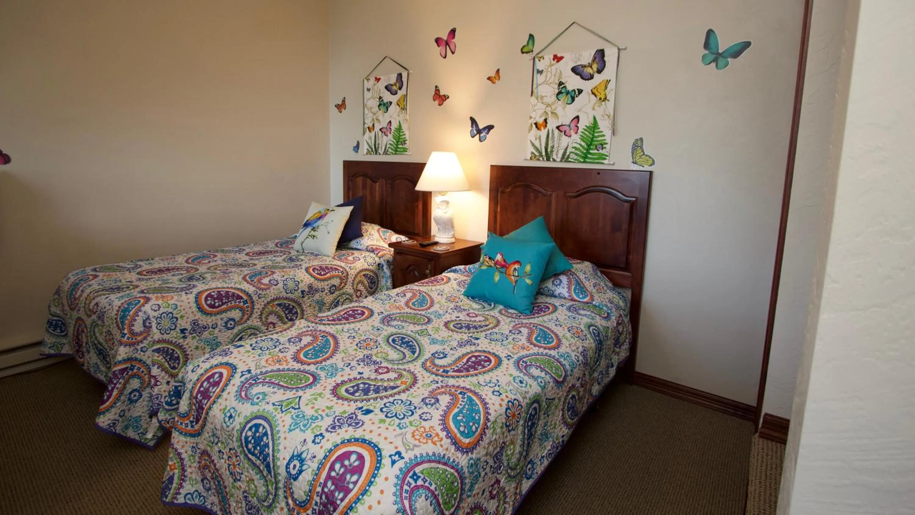Bedroom, Bed in Baileys Harbor Yacht Club Resort