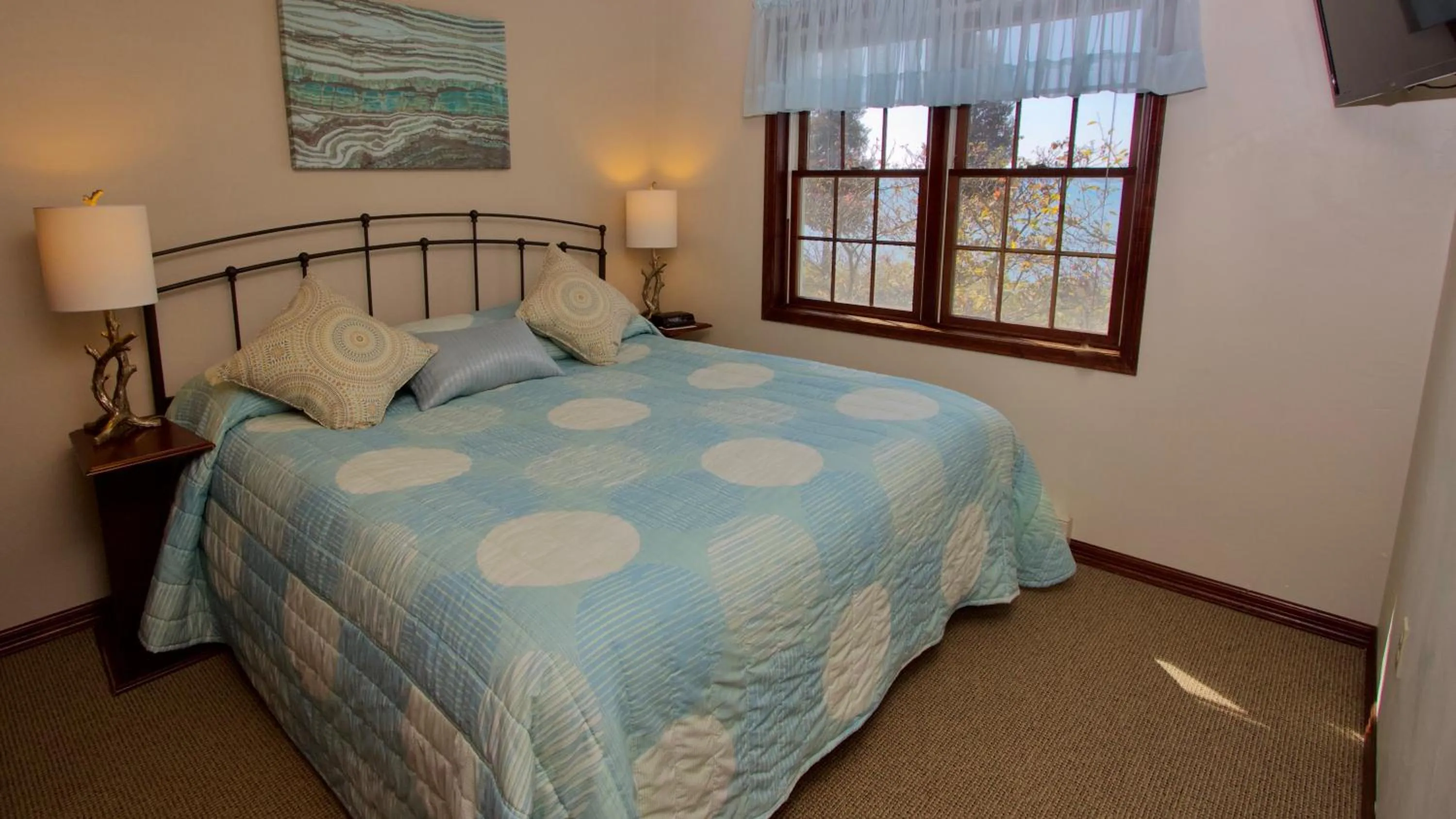 Bedroom, Bed in Baileys Harbor Yacht Club Resort
