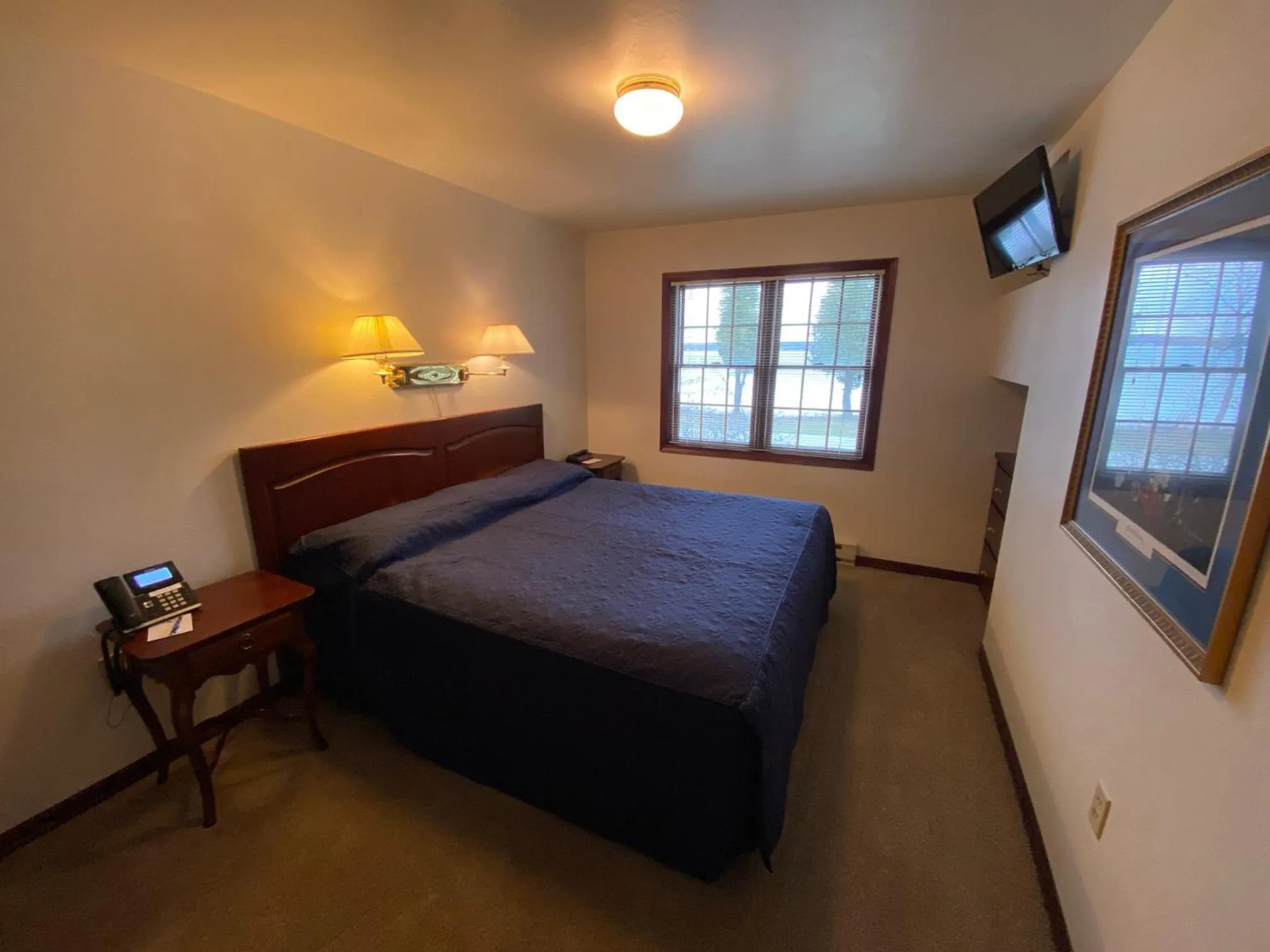 Bedroom, Bed in Baileys Harbor Yacht Club Resort