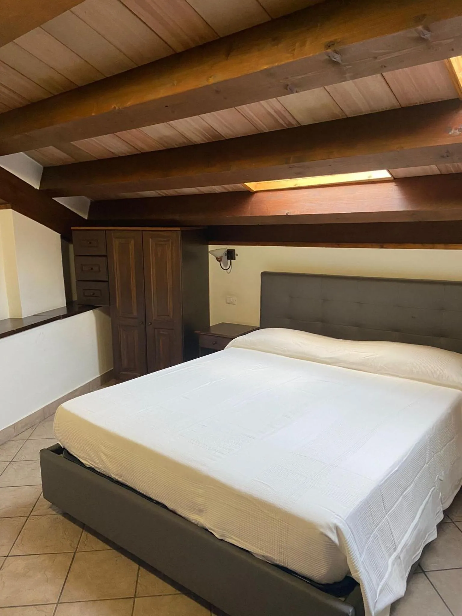 Bed in Hotel Capomulini 3 Stelle