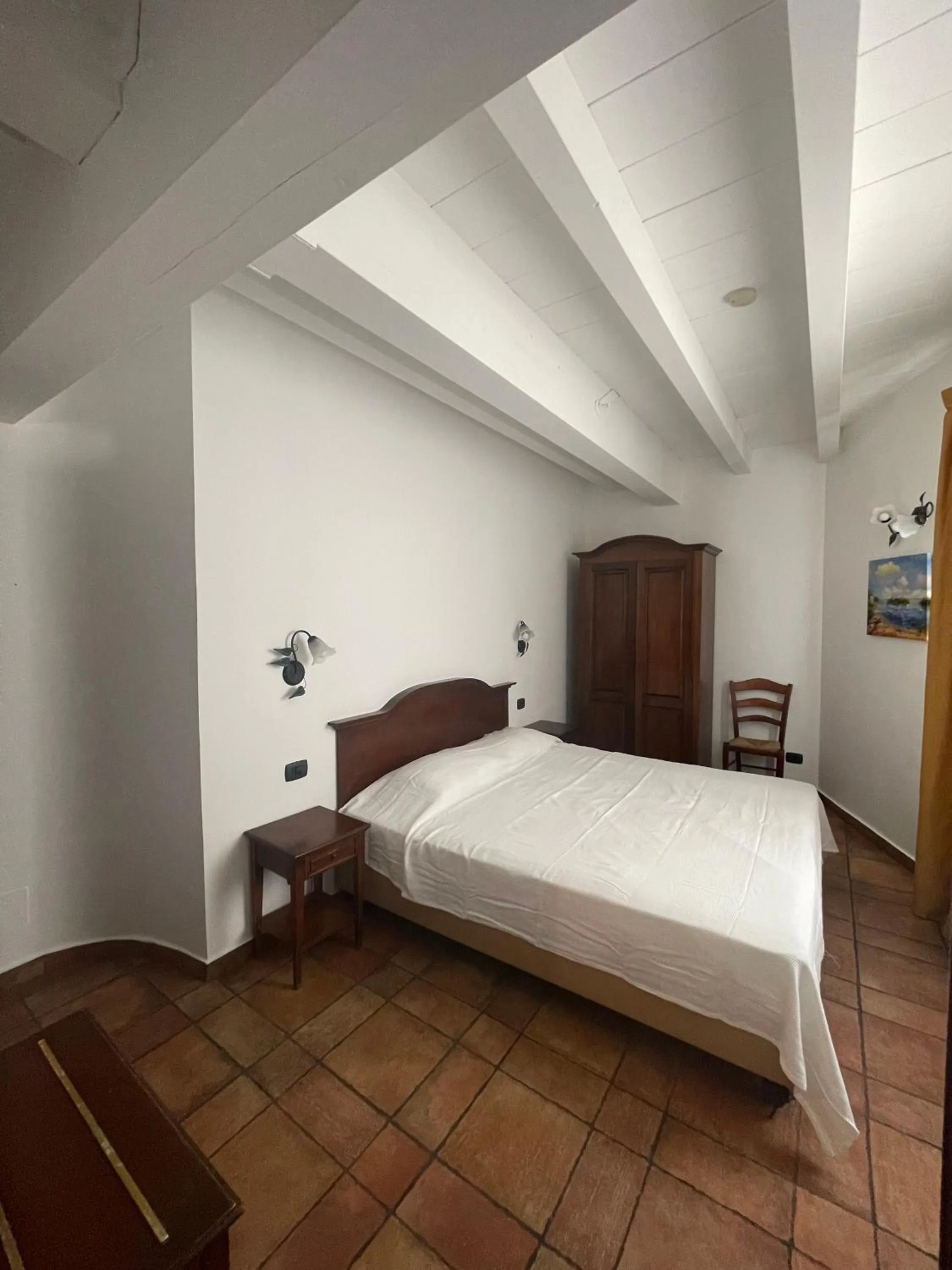 Bed in Hotel Capomulini 3 Stelle