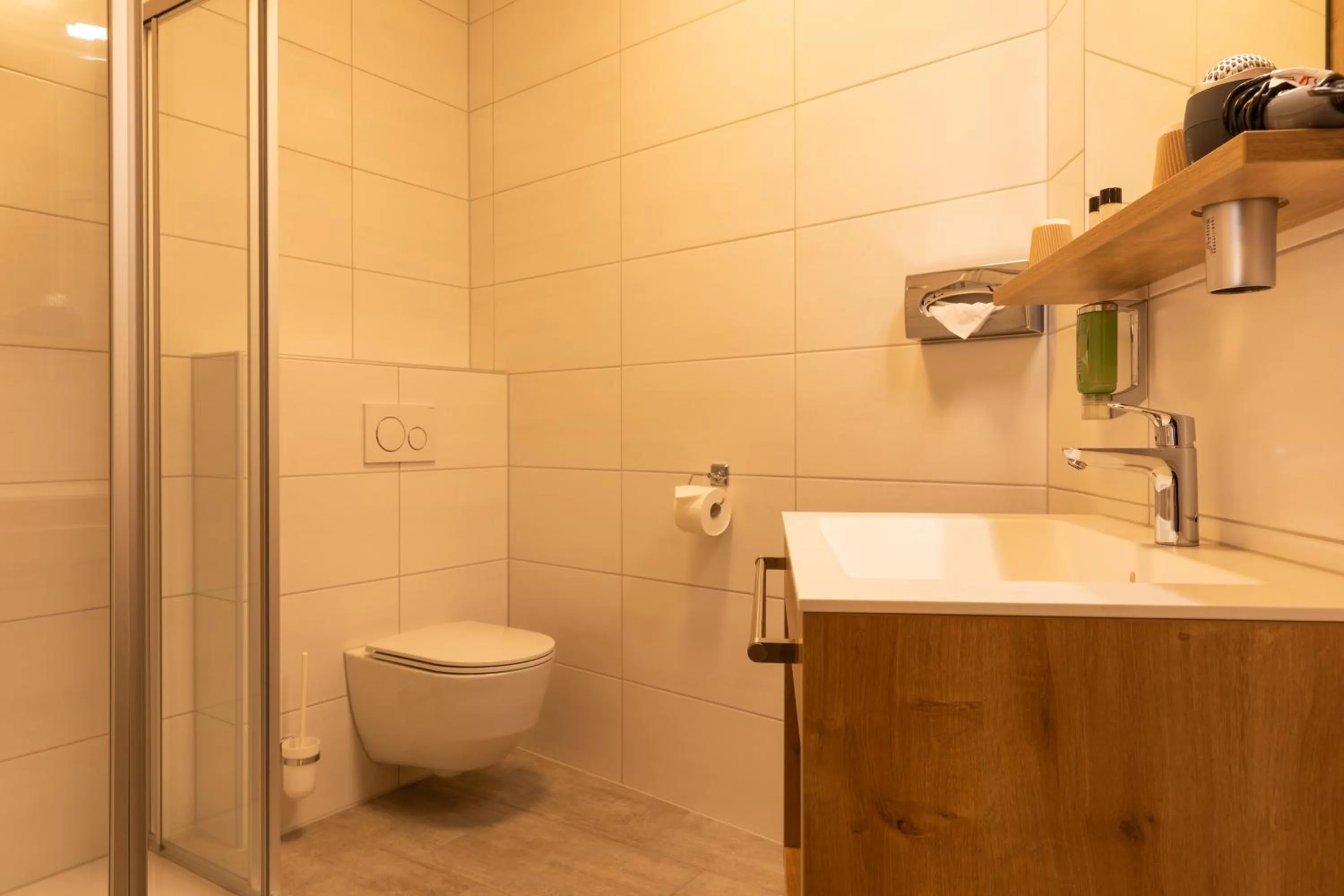 Shower in Pitztal Living Apartments