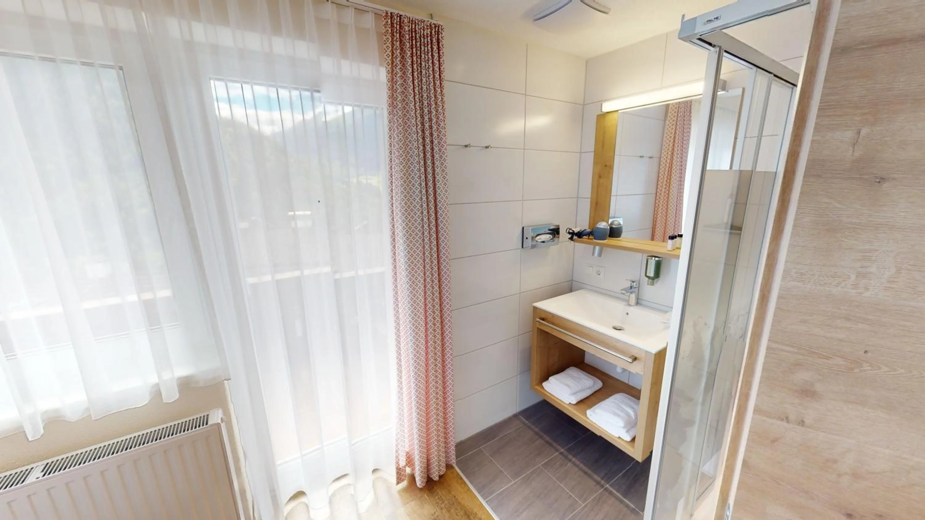 Shower in Pitztal Living Apartments