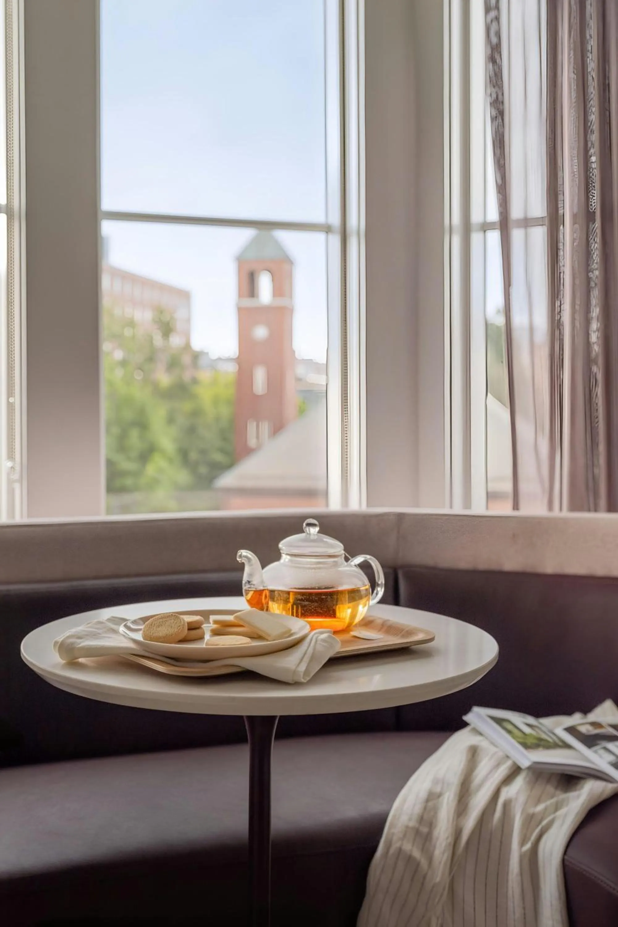 Bedroom, Bed in 907 Main Hotel Central Square, Sonder by Marriott Bonvoy