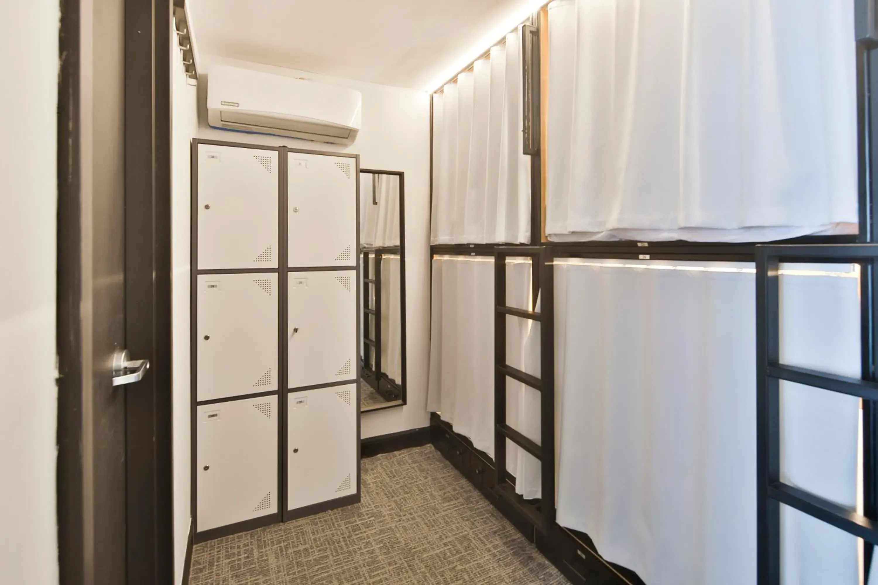 Bunk Bed in Female Dormitory Room in Parc Avenue Hostel Bunk Bed in Female Dormitory Room in Parc Avenue Hostel