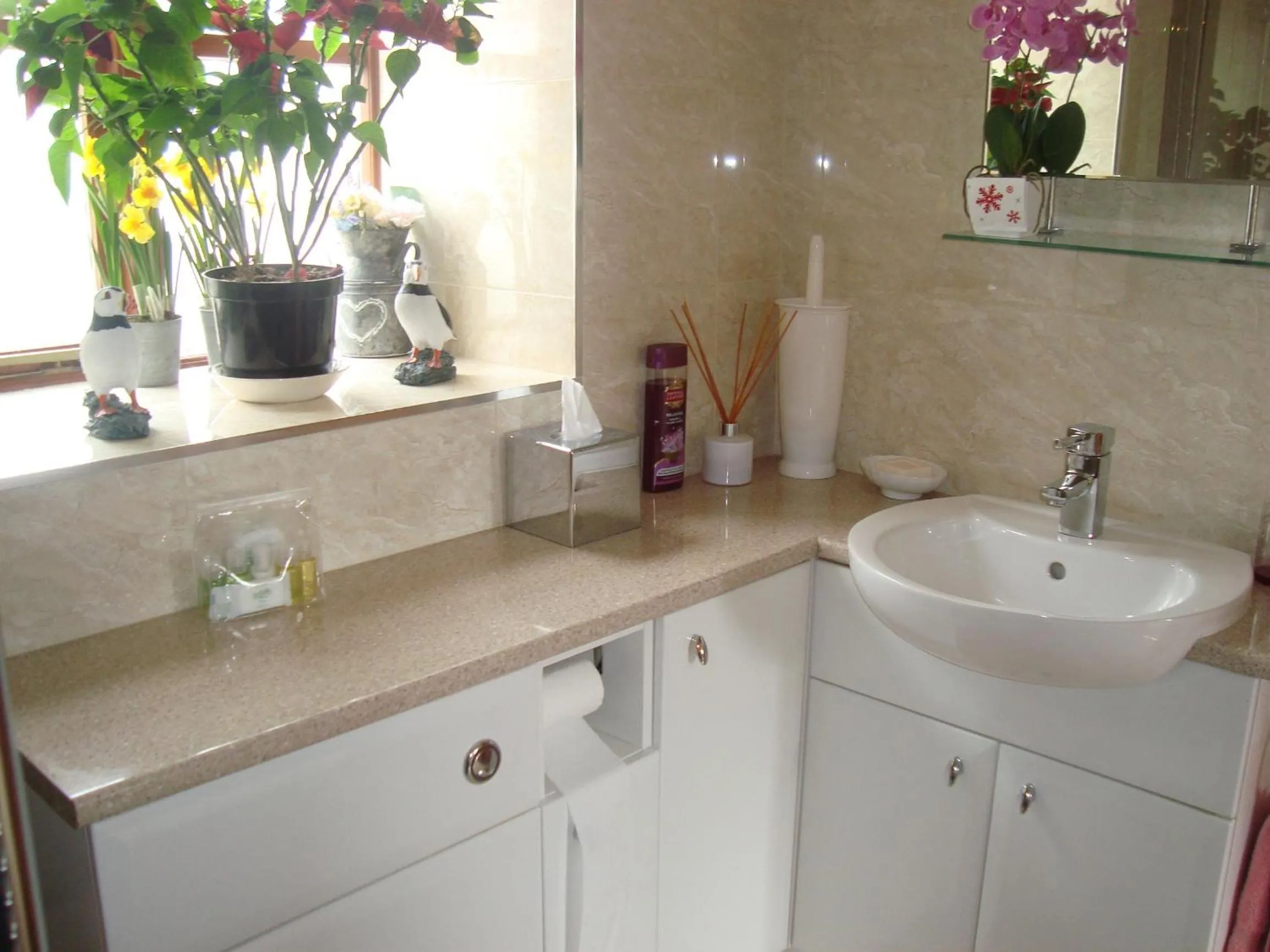 Bathroom in The Farmhouse Lochmeyler
