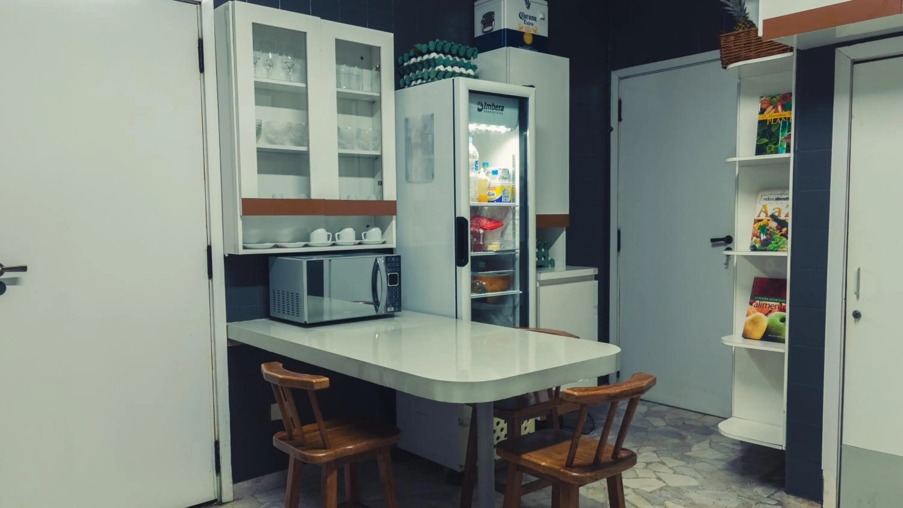 Kitchen or kitchenette in Urbanature Filme & Arte - Comfort Hostel Brooklin