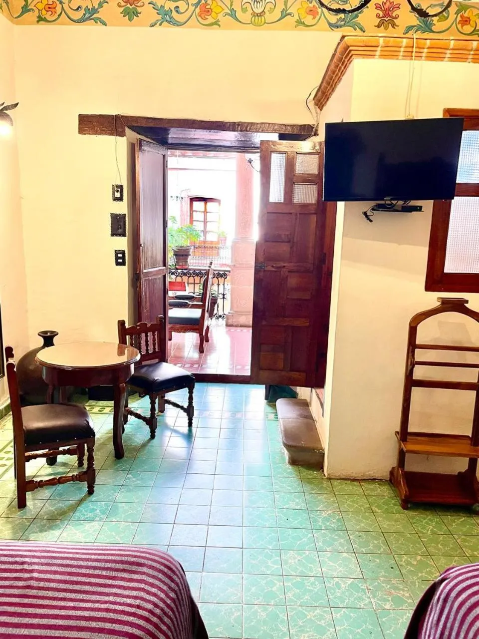 Hotel Los Escudos