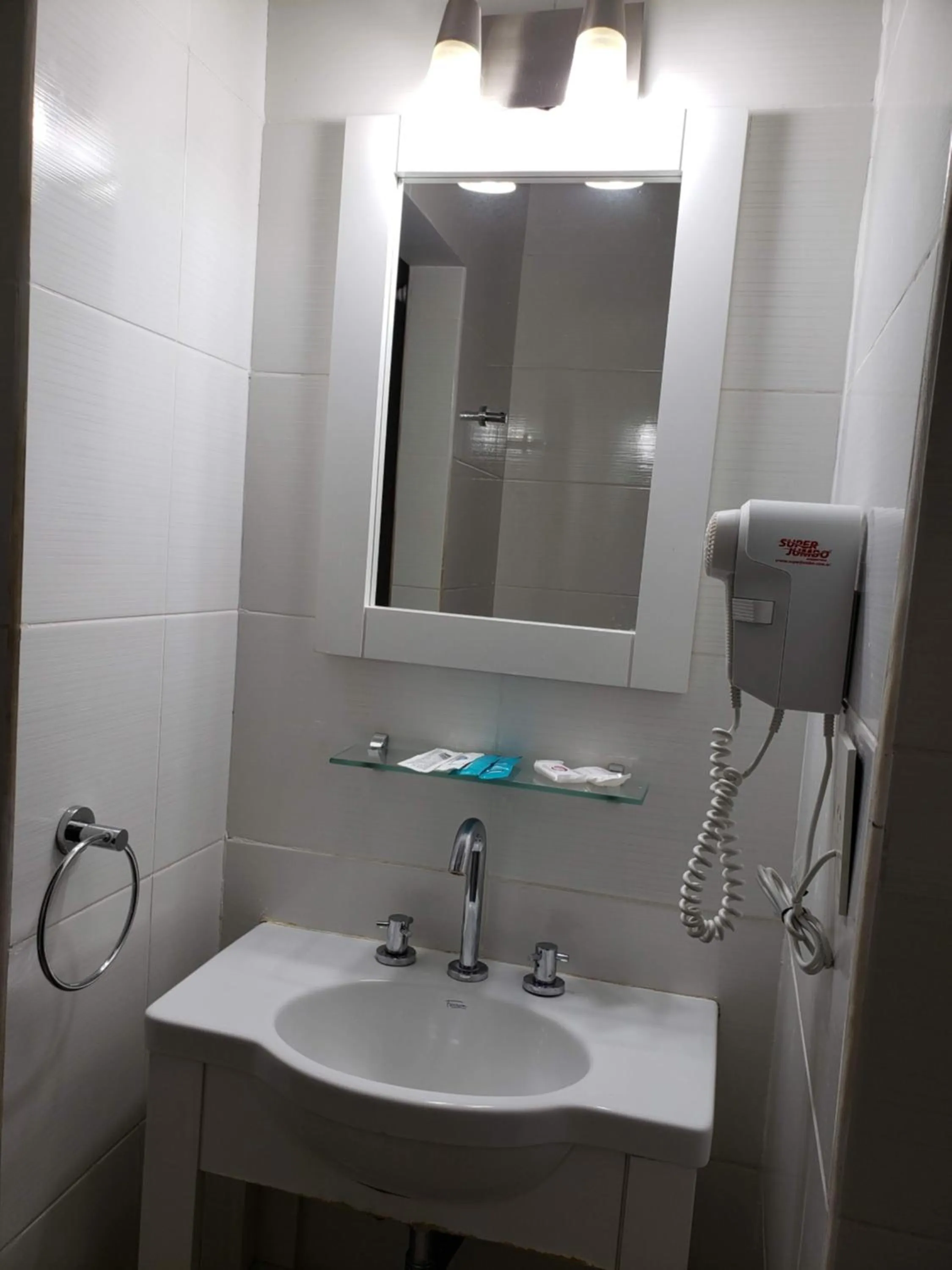 Bathroom in Hotel Continental