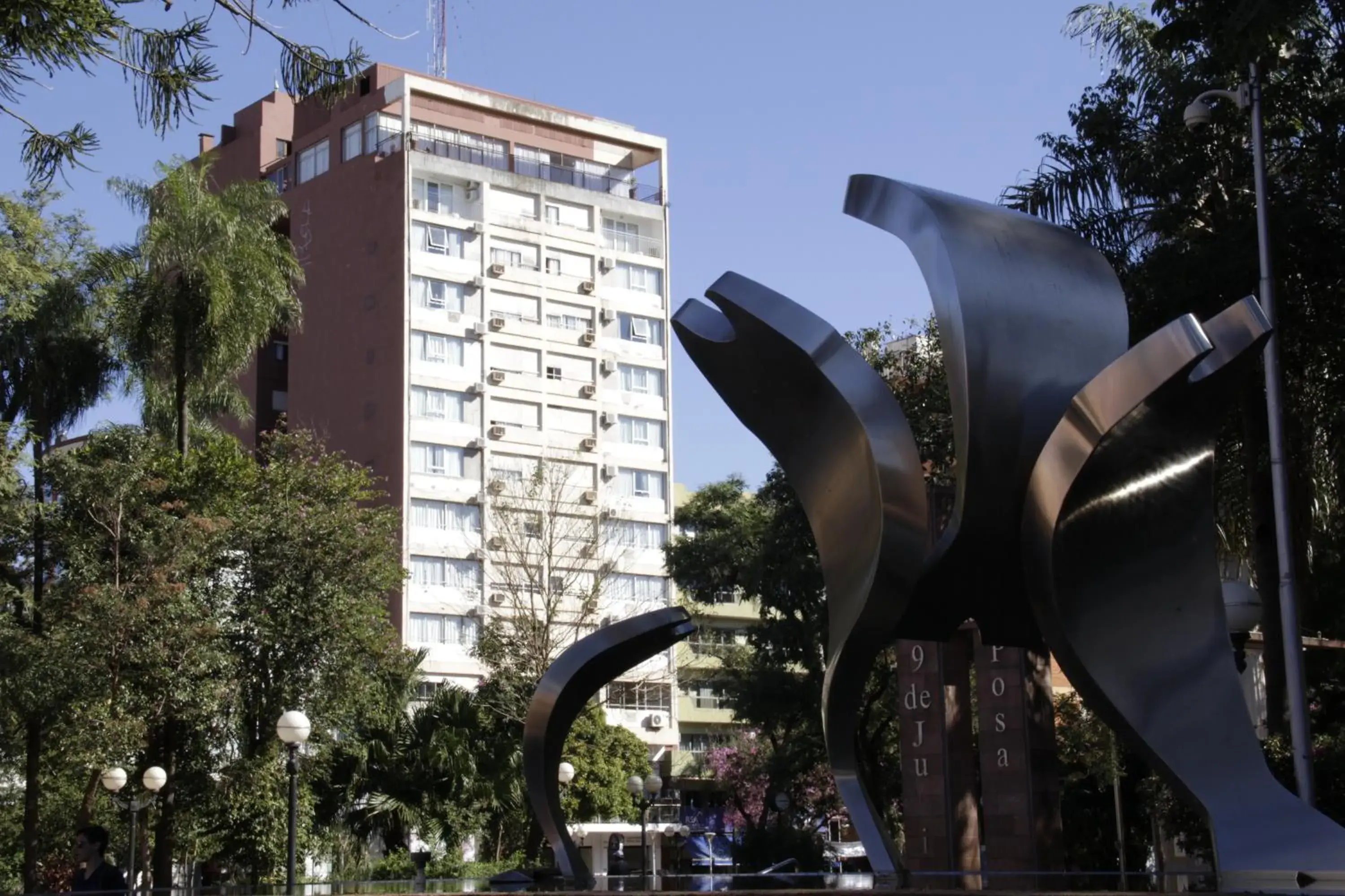 Facade/entrance in Hotel Continental Facade/entrance in Hotel Continental