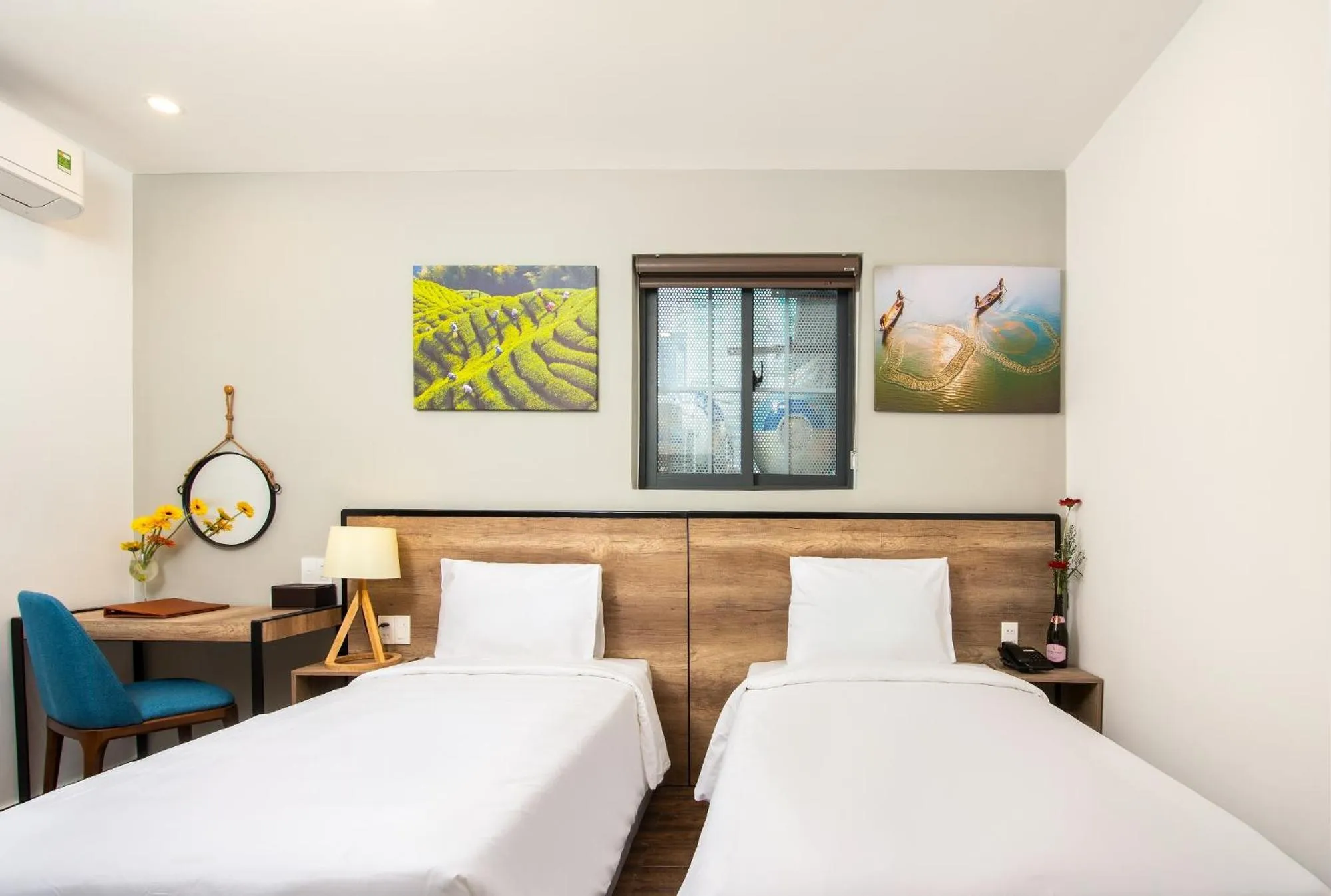 Bed in TITAN HOTEL - Formerly known as Golden Lotus Central Hotel