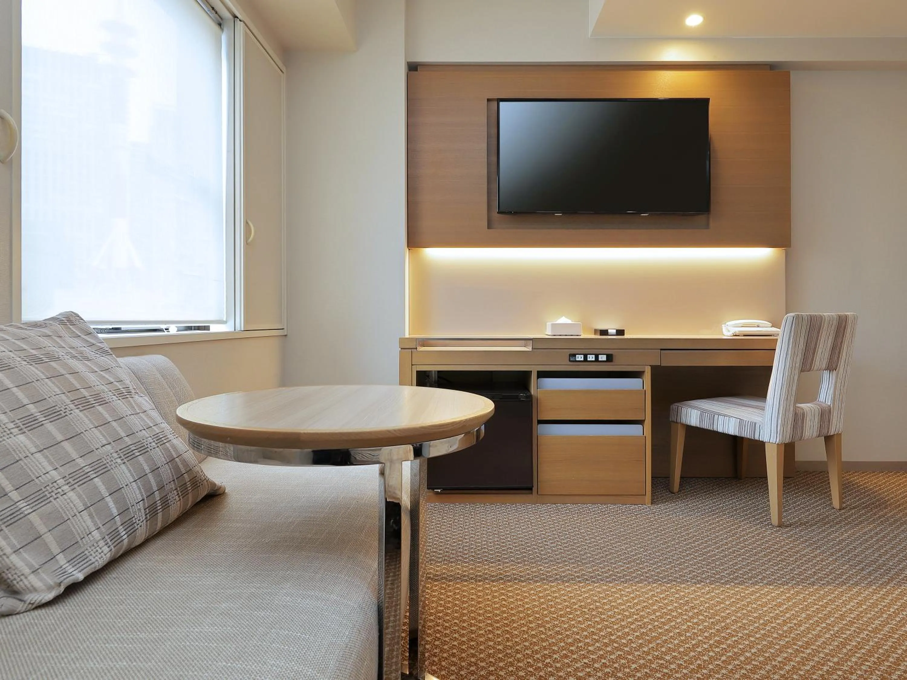 Photo of the whole room in Keio Presso Inn Otemachi