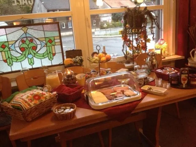 Breakfast in Hotel zur Post