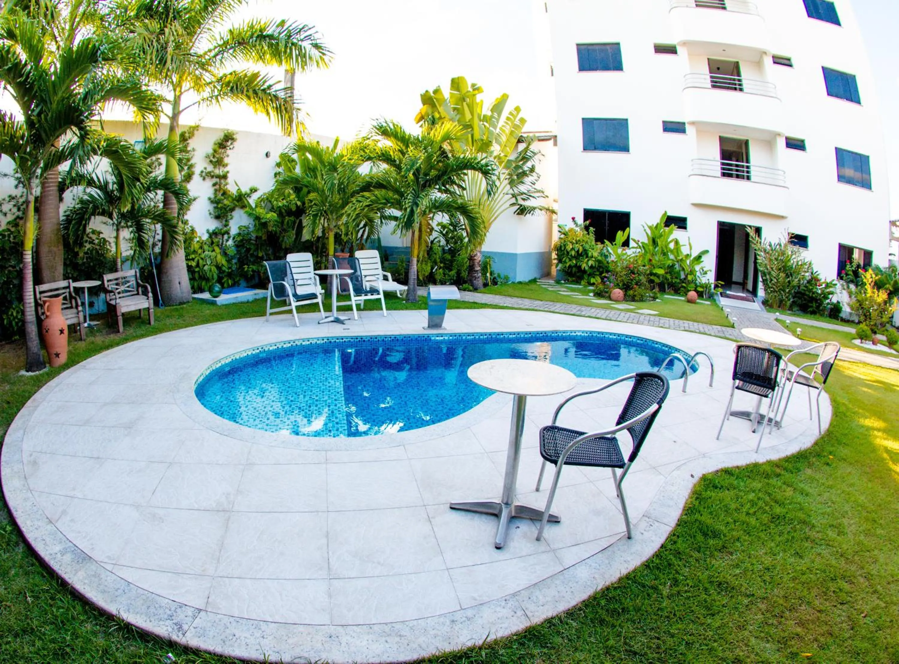 Swimming pool in Hotel Oceania