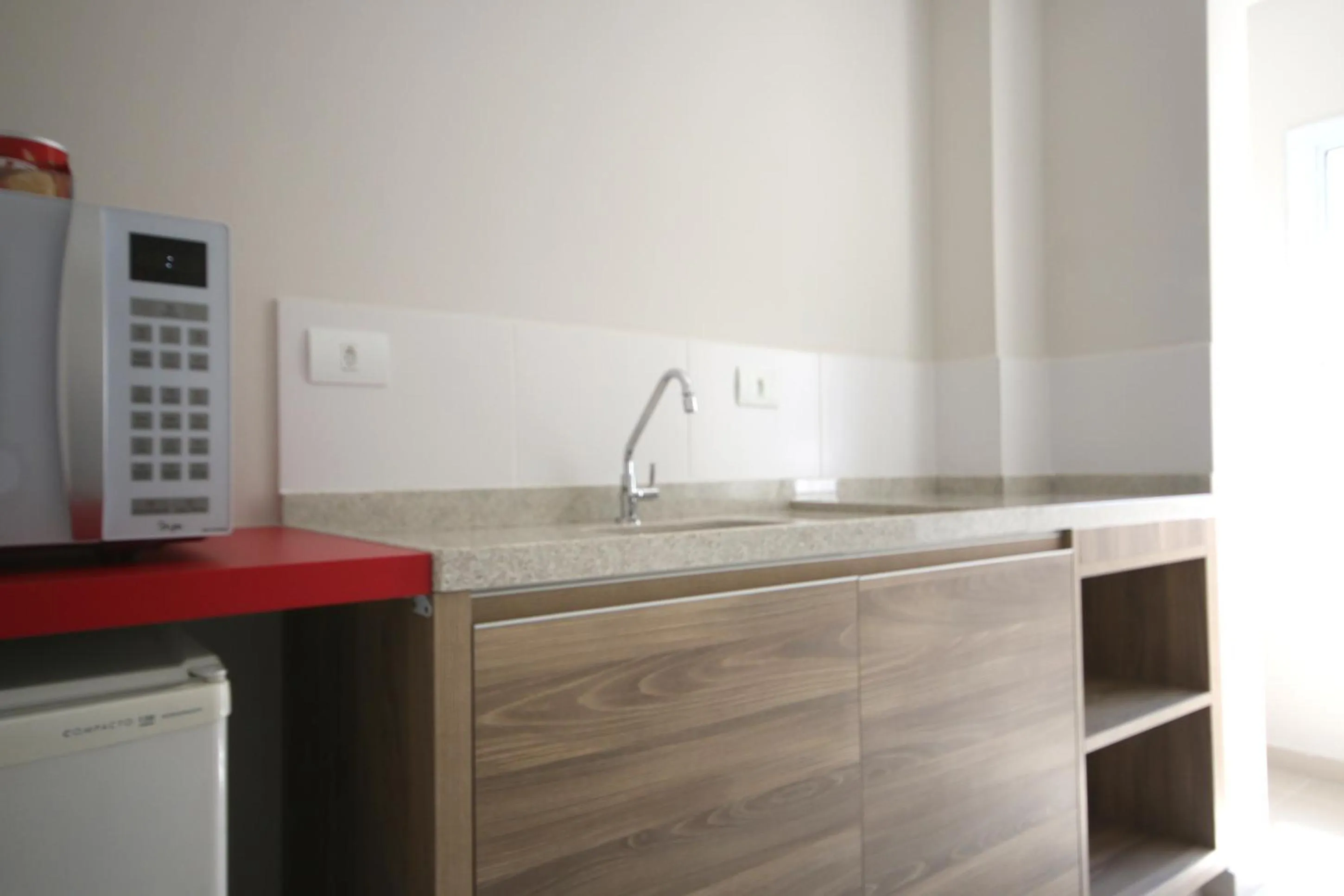 Photo of the whole room in Ez Aclimação Hotel