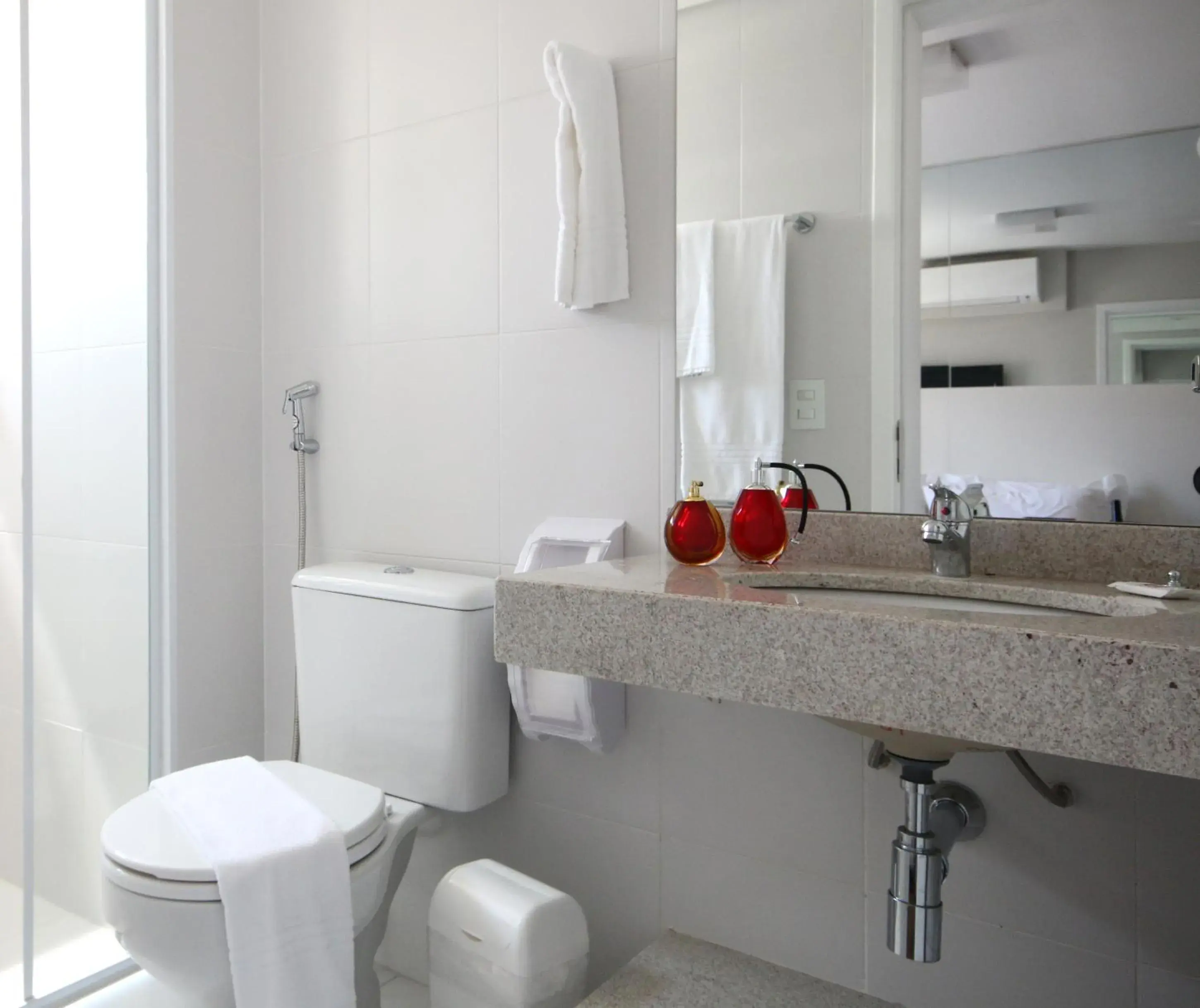 Superior Studio Twin Beds in Ez Aclimação Hotel Superior Studio Twin Beds in Ez Aclimação Hotel