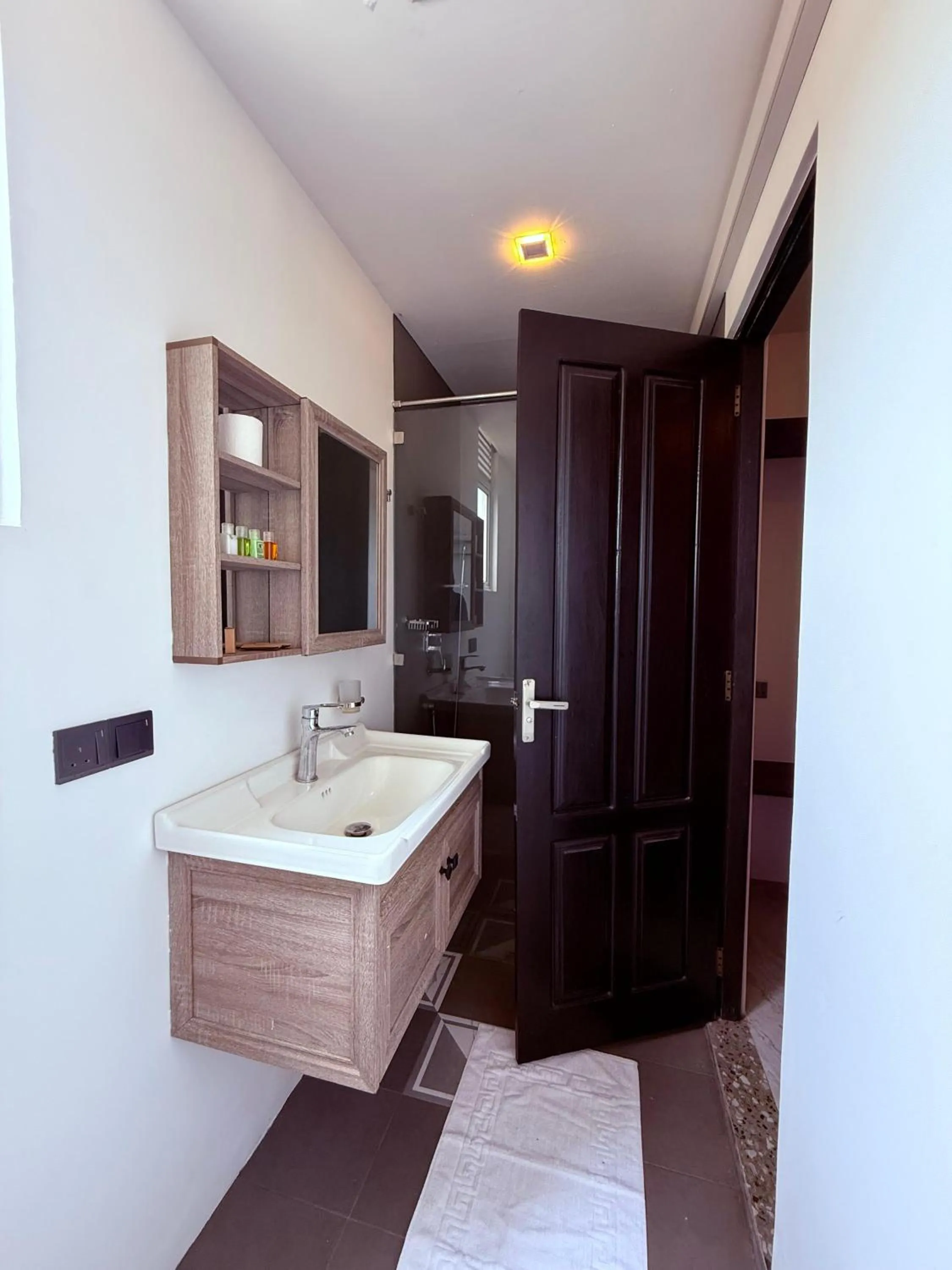 Bathroom in Ruvisha Beach Hotel