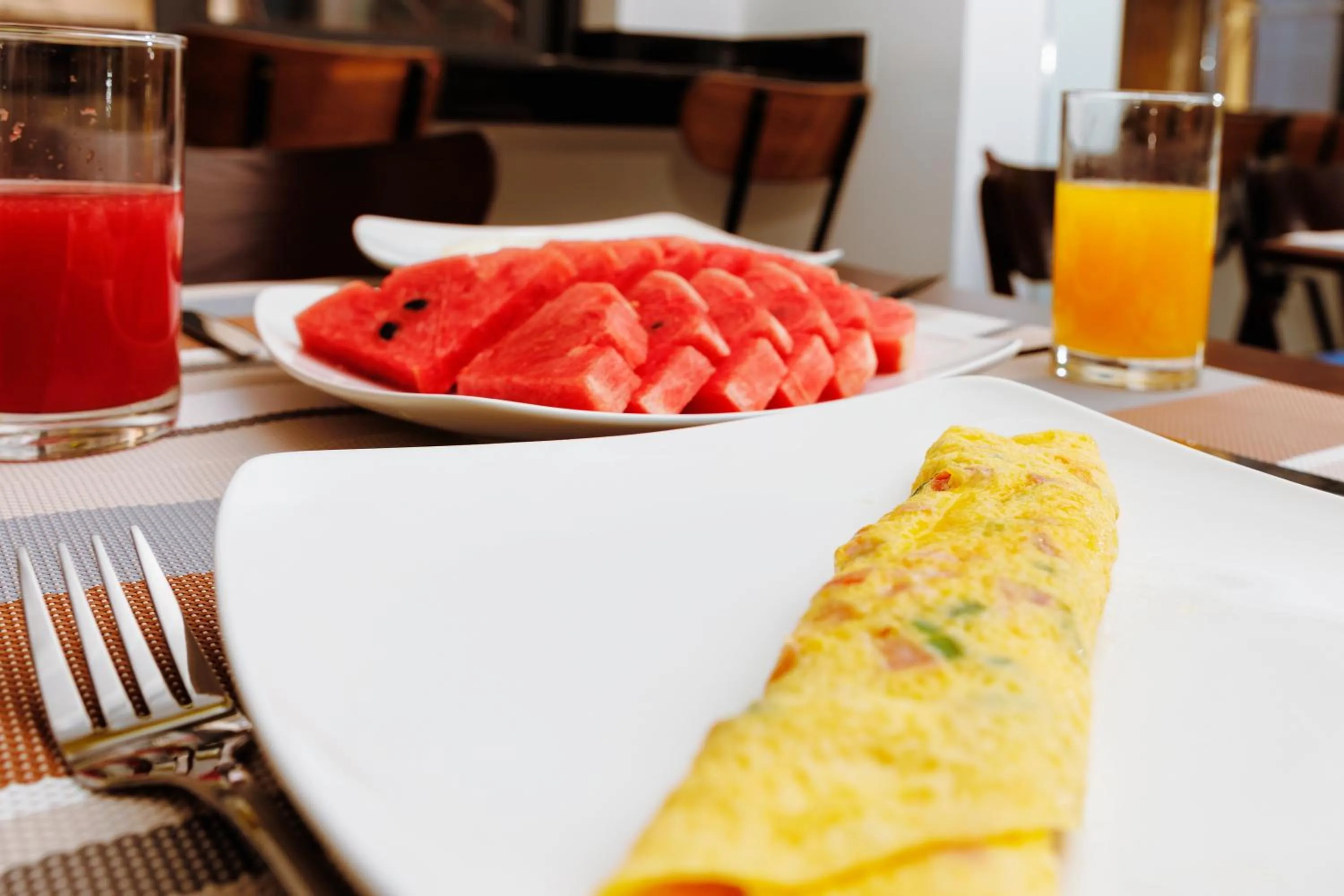 Breakfast in Chez Mimosa Petite - Free Laundry