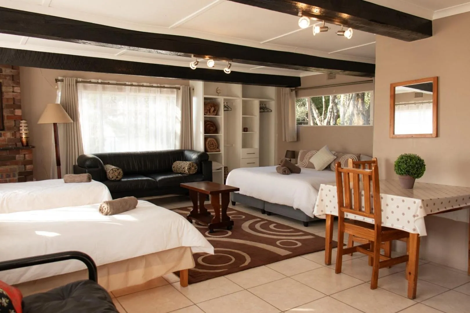 Bed in Ondini Guest House