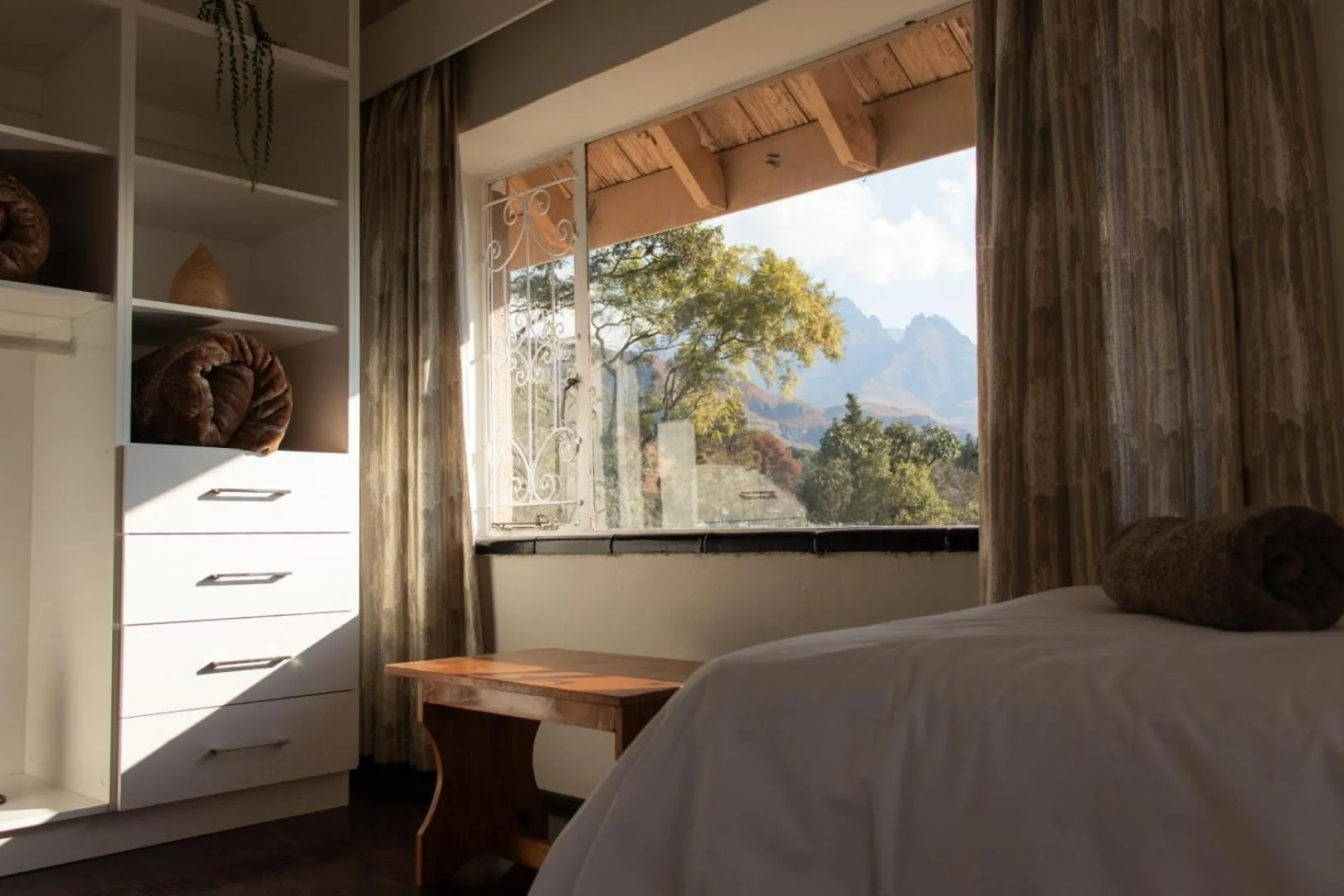 Bed in Ondini Guest House