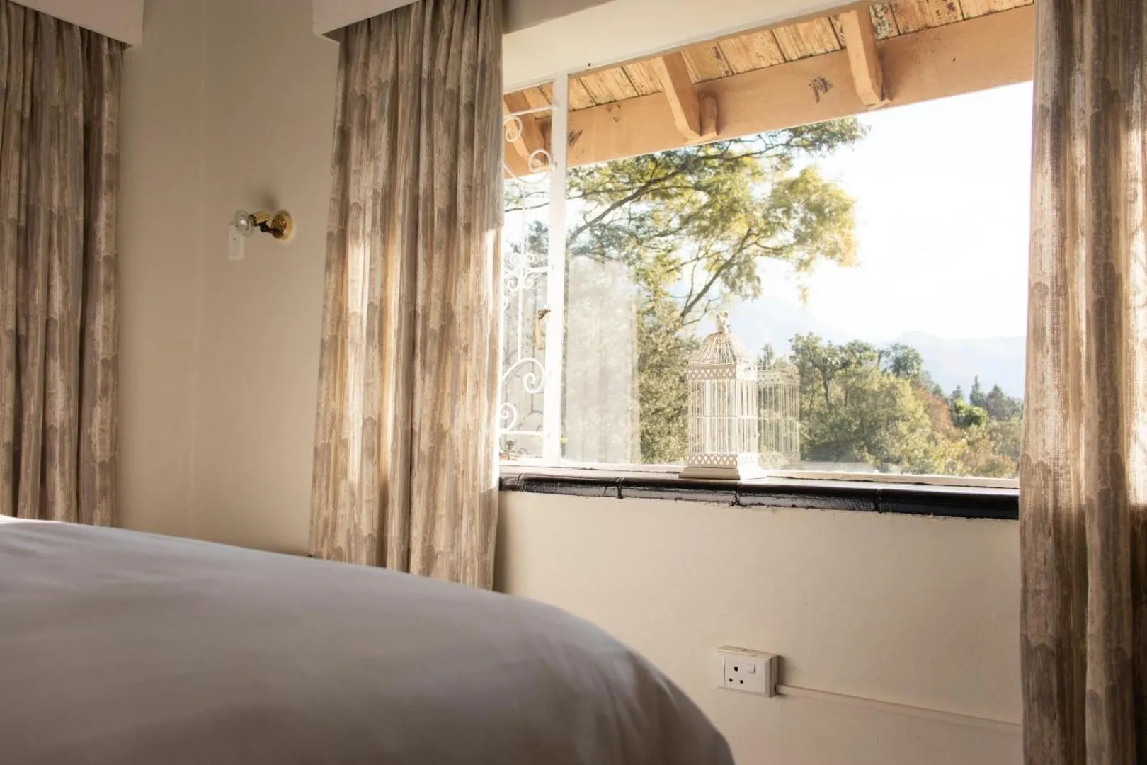 Bed in Ondini Guest House