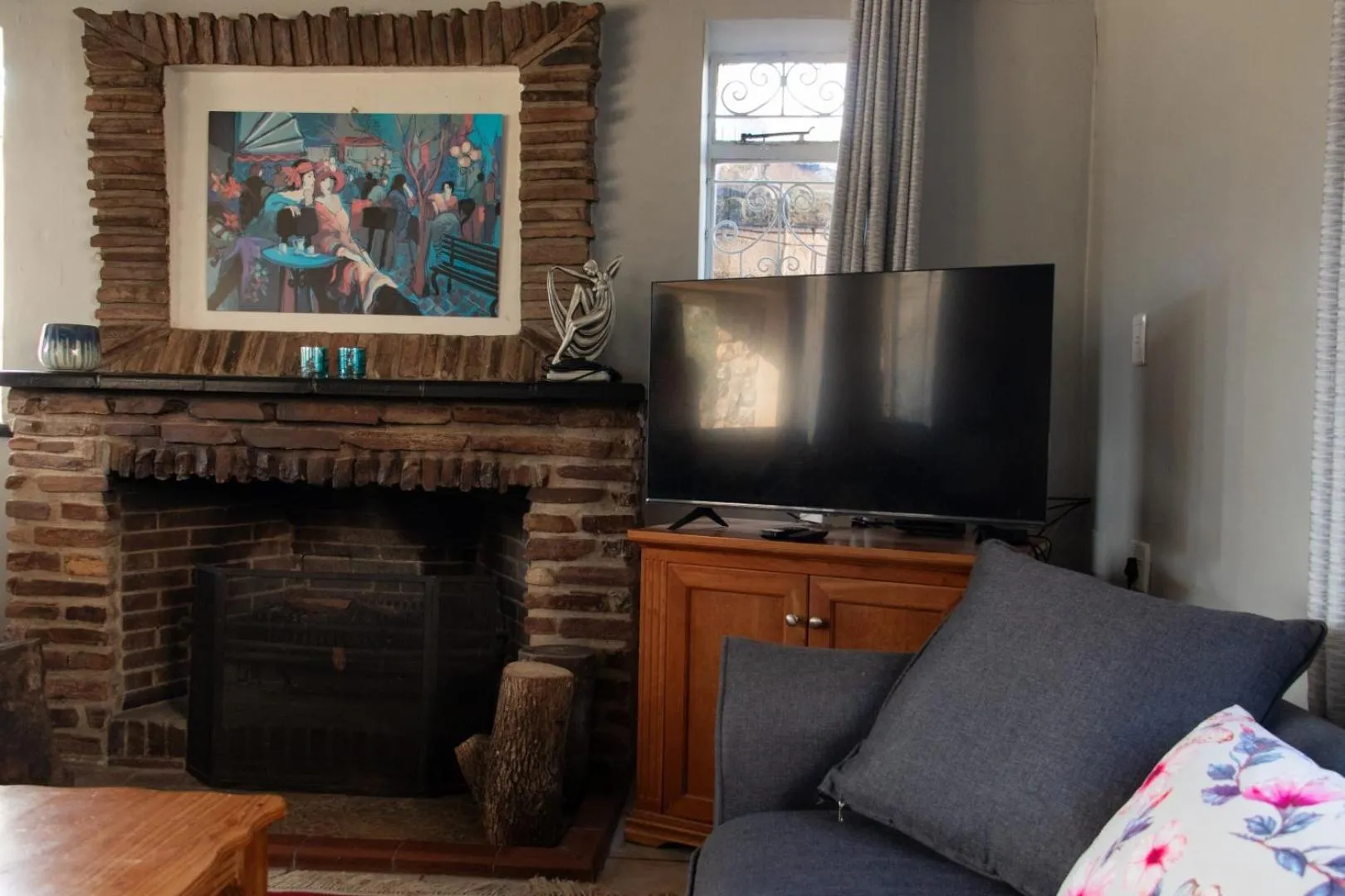 TV and multimedia in Ondini Guest House