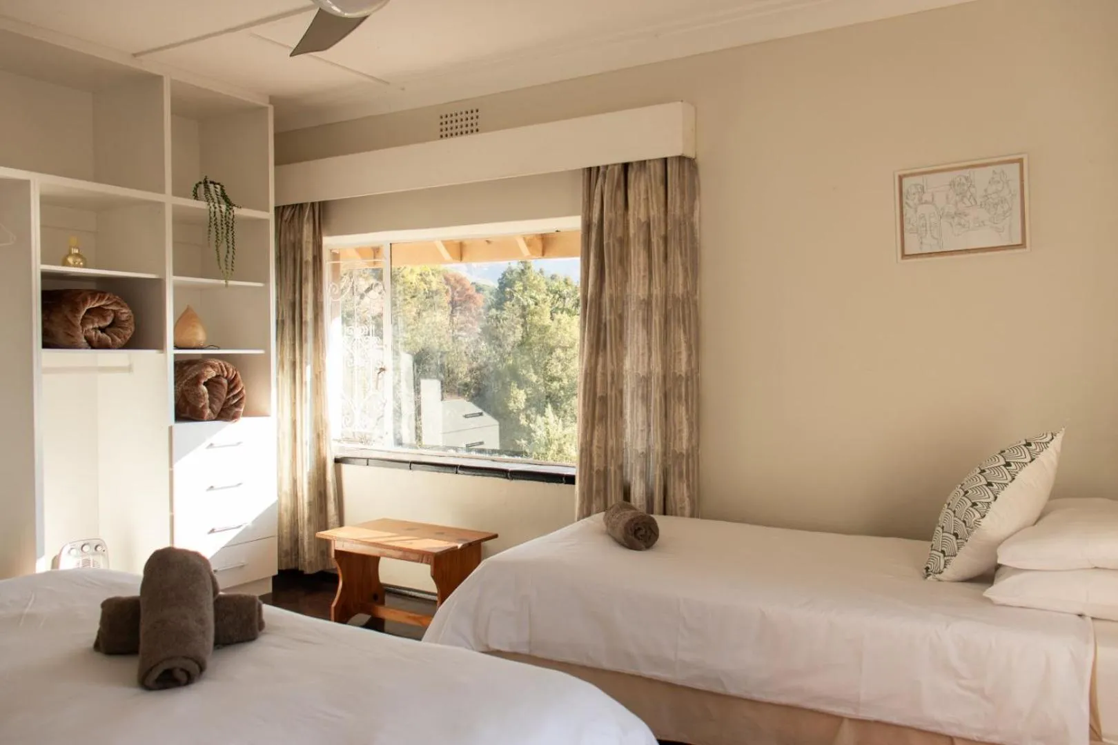 Bed in Ondini Guest House