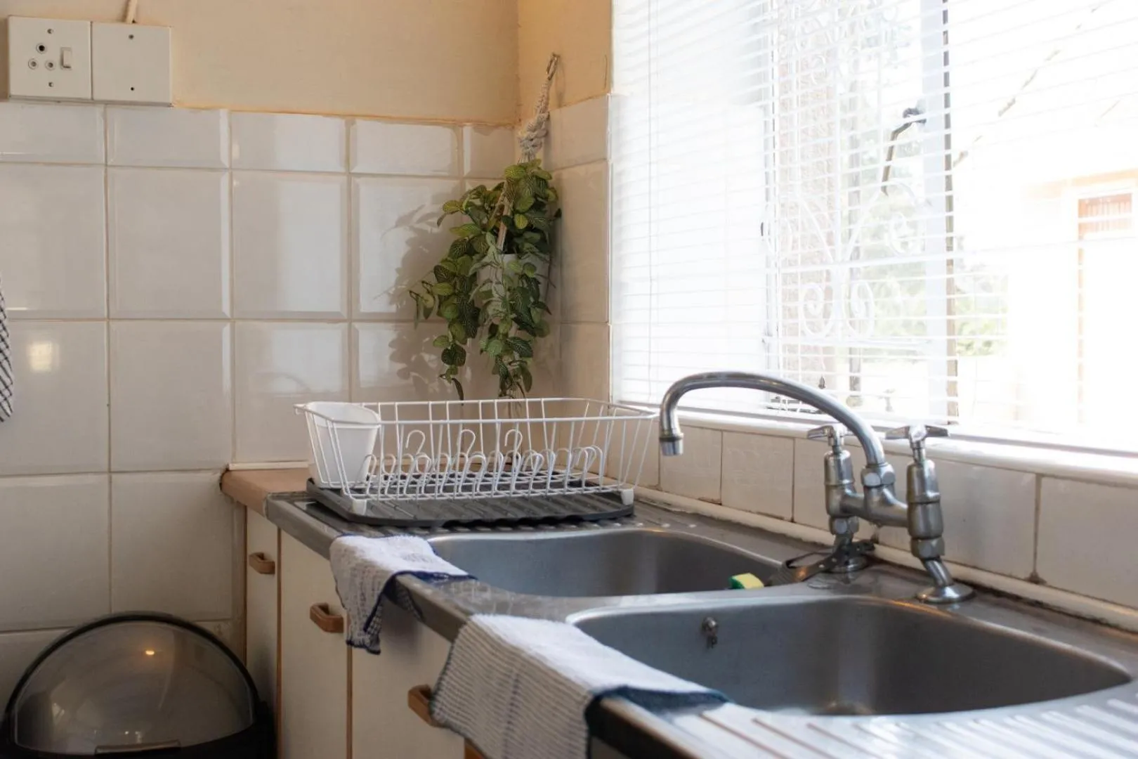 Kitchen or kitchenette in Ondini Guest House