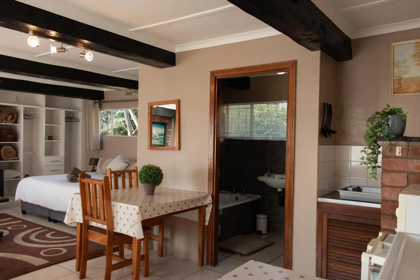 Ondini Guest House