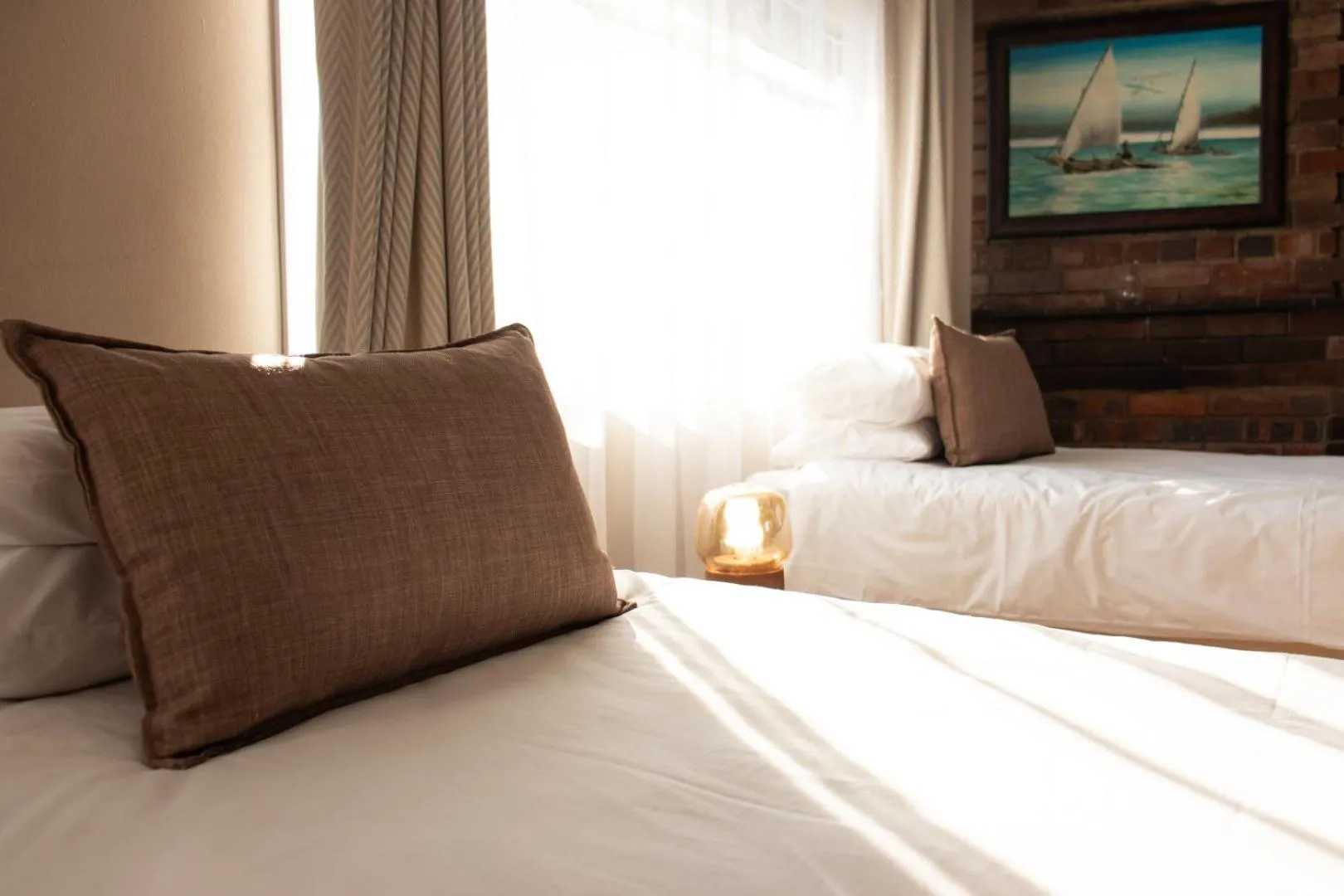 Bed in Ondini Guest House