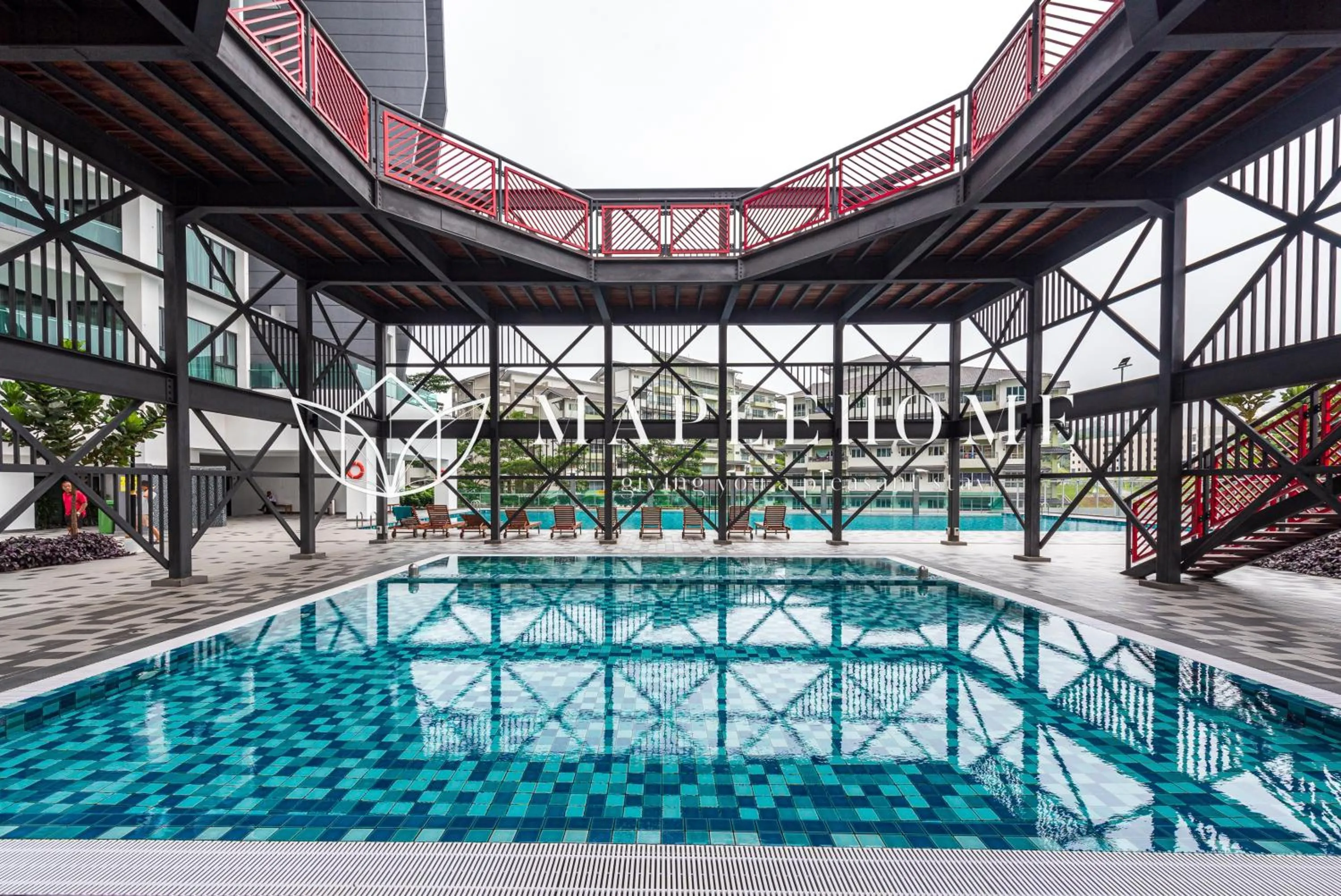 Swimming pool in Geo38 Premier Suites Genting Highlands