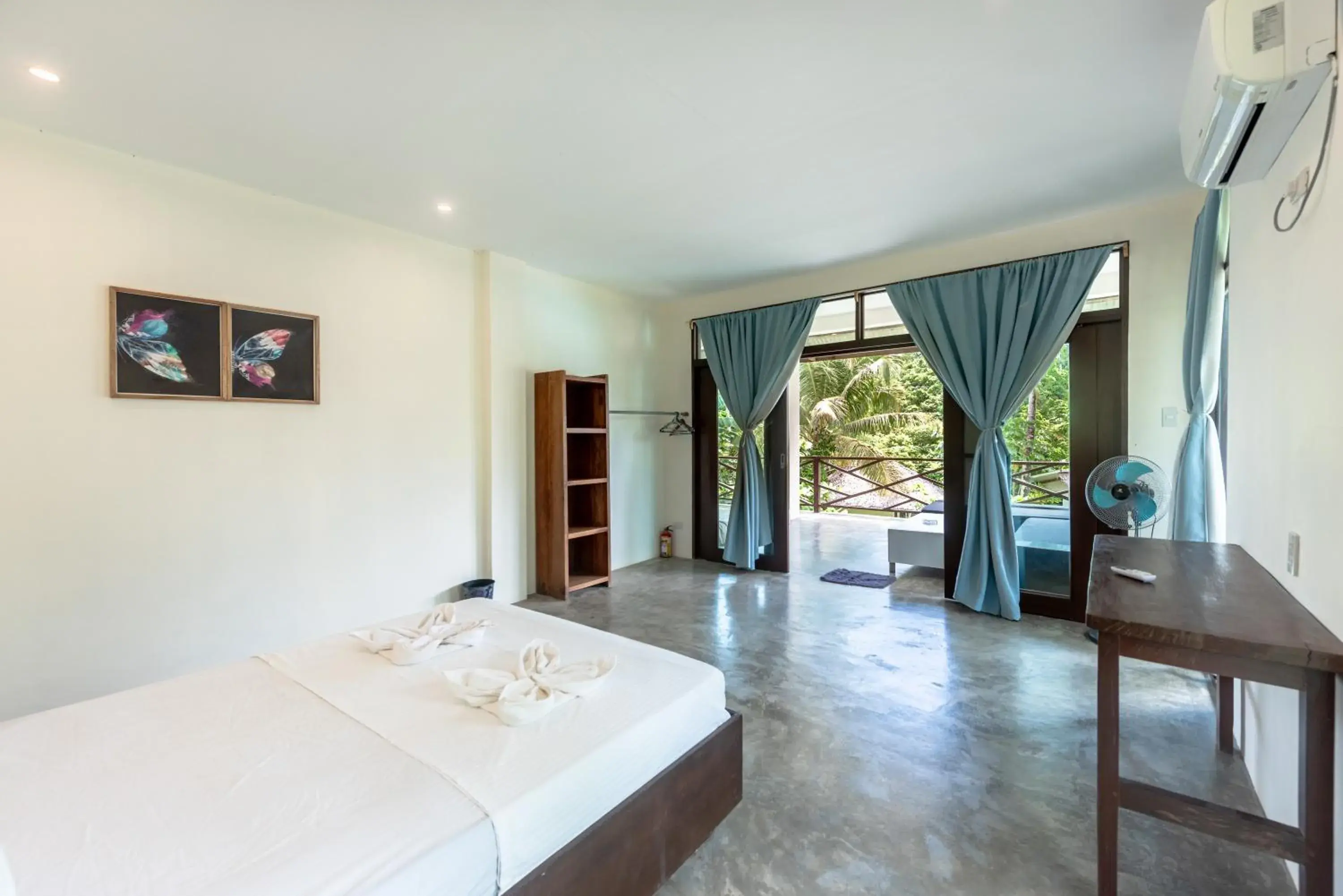 Swimming pool, Bed in Ohana Resort Siargao Swimming pool, Bed in Ohana Resort Siargao