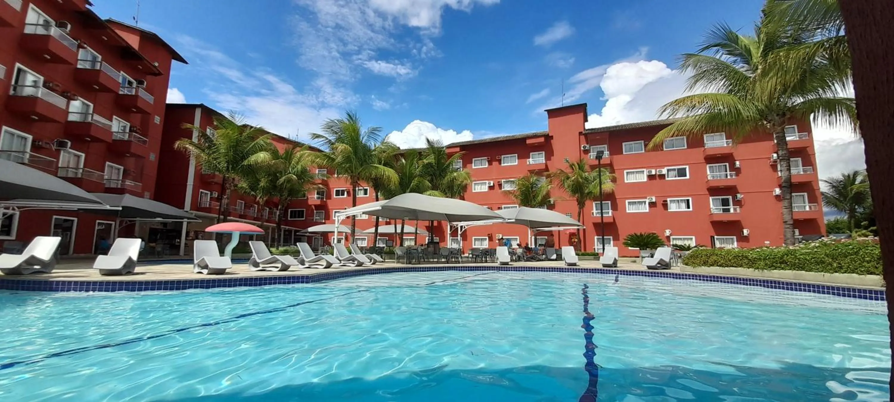 Swimming pool in Lagoa Quente Hotel - LAGOA OFICIAL