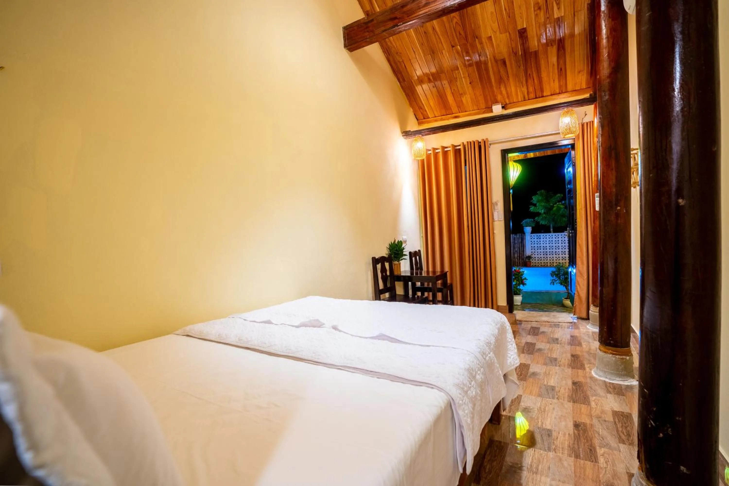 Bed in Phong Nha Ecolodge Homestay & Tours - Mountain View