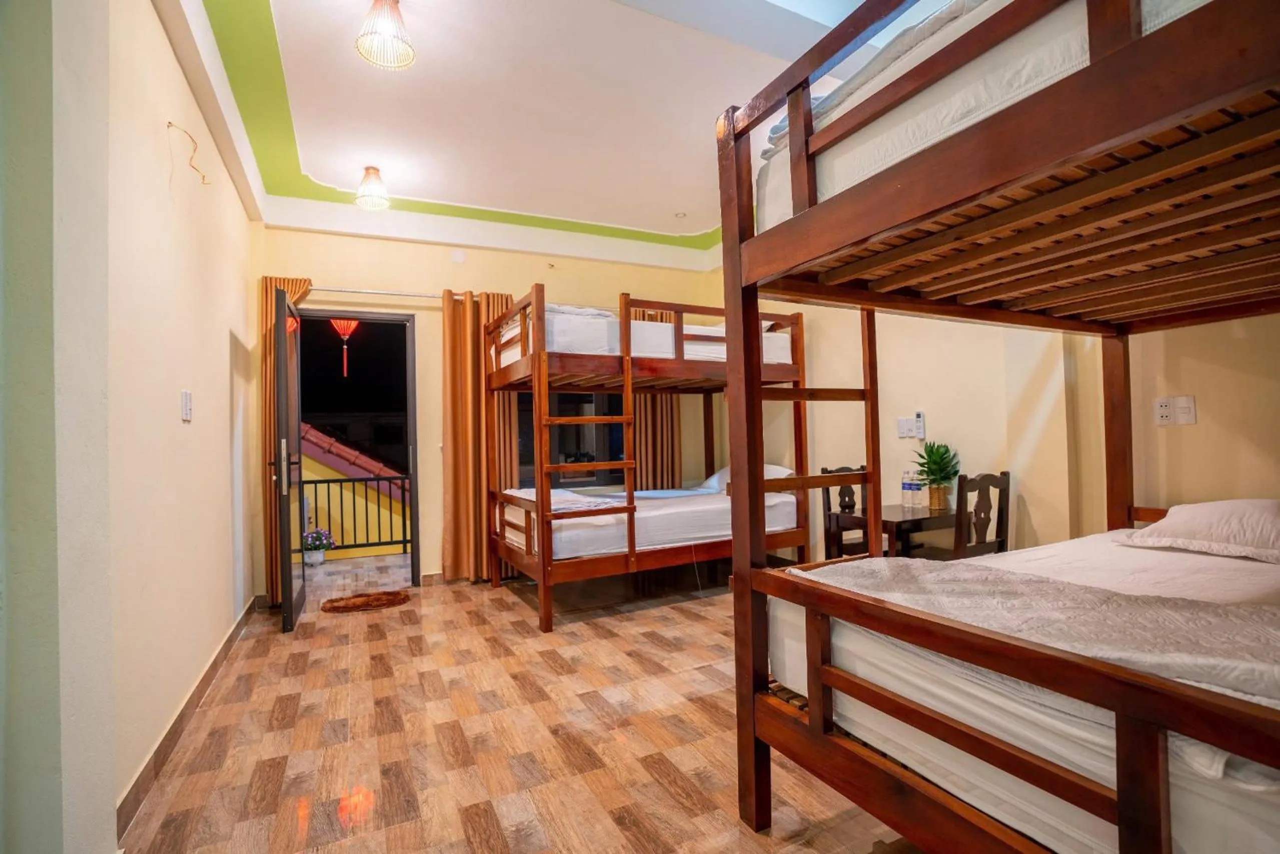 bunk bed, Bed in Phong Nha Ecolodge Homestay & Tours - Mountain View