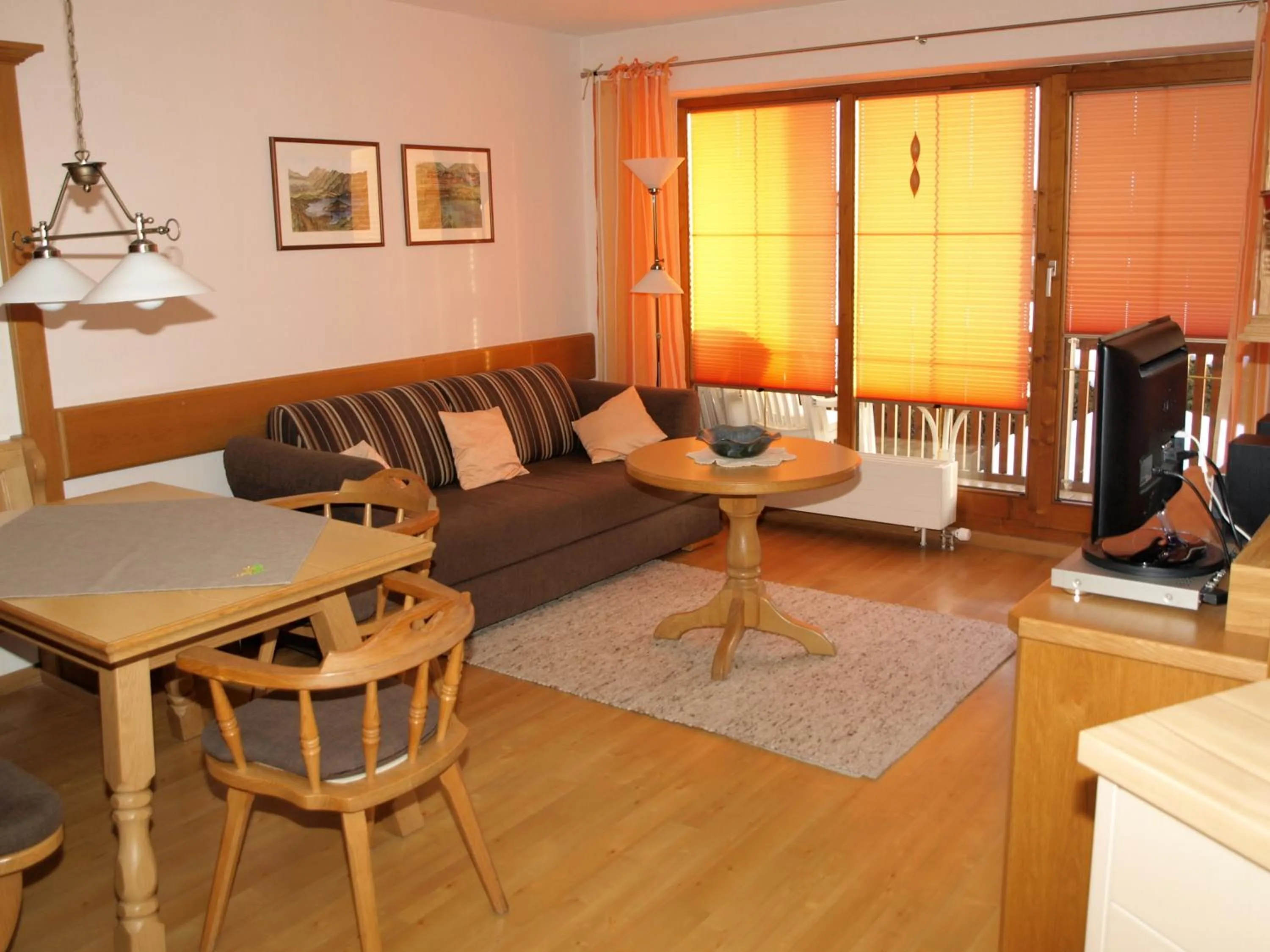 Living room in Sonnenpark, Ihr Bett im Allgäu