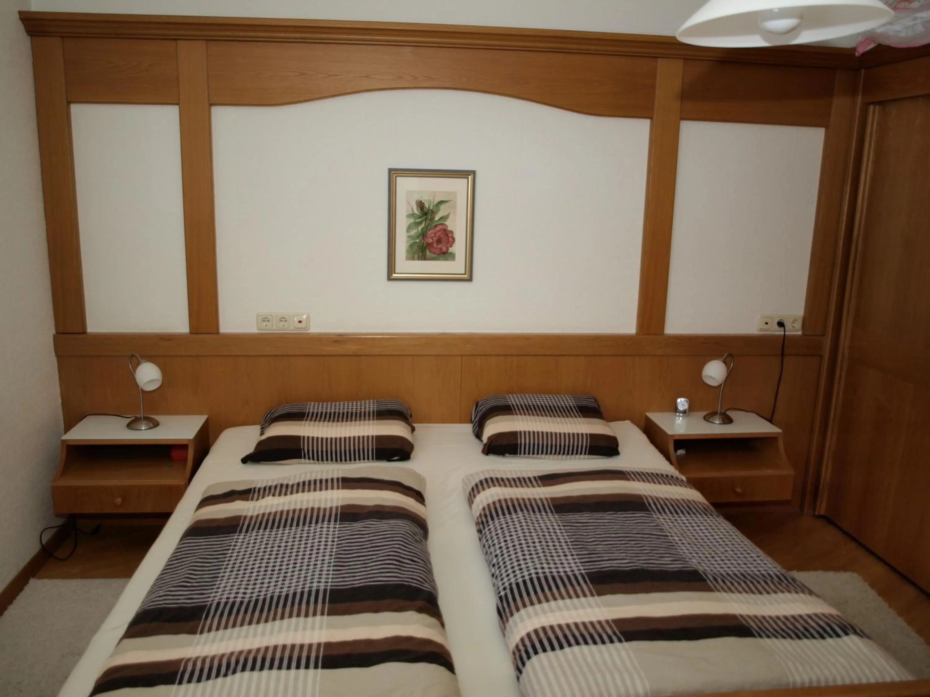 Bedroom, Bed in Sonnenpark, Ihr Bett im Allgäu