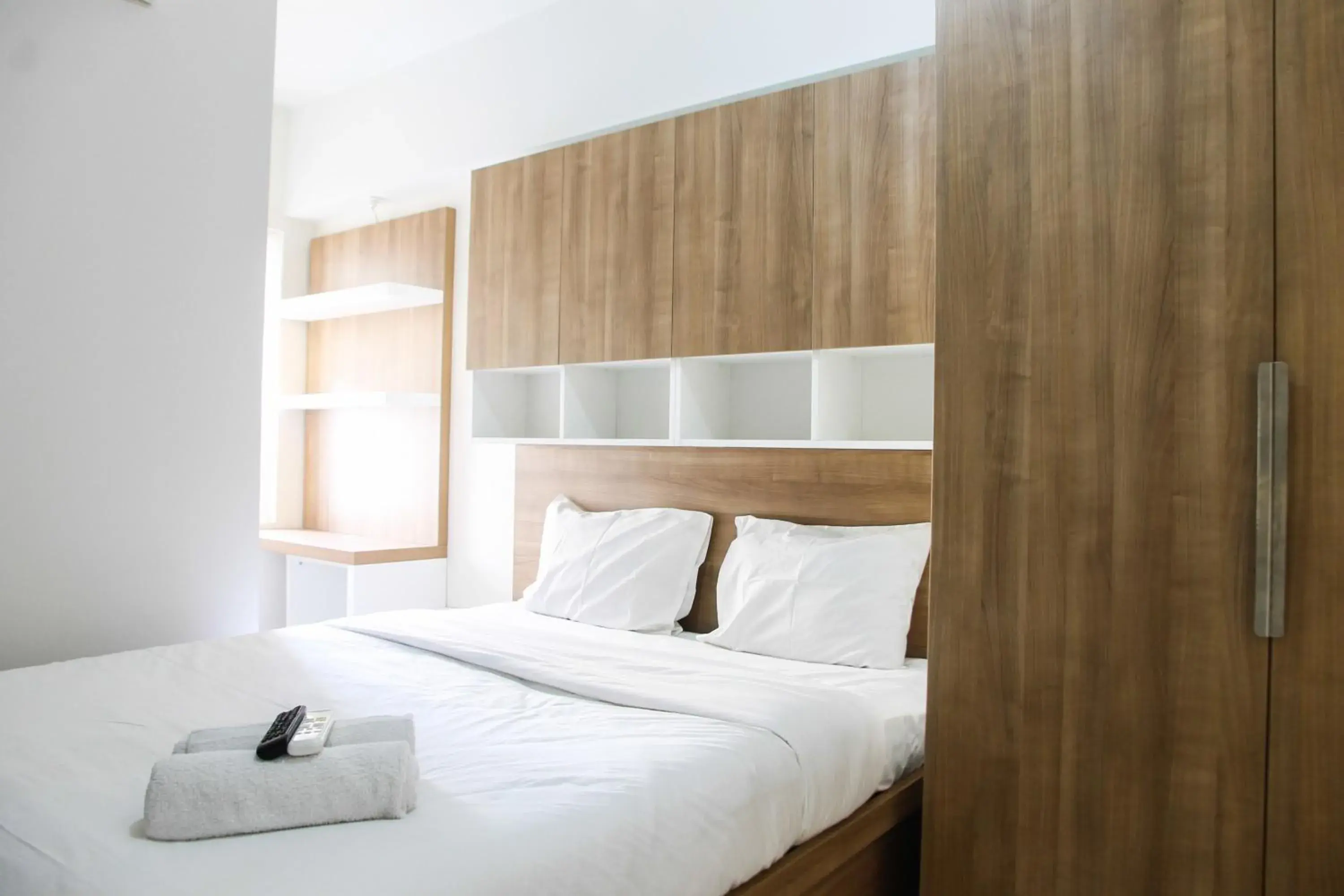 2BR with Sofa Bed at Springlake Summarecon Apartment By Travelio 2BR with Sofa Bed at Springlake Summarecon Apartment By Travelio