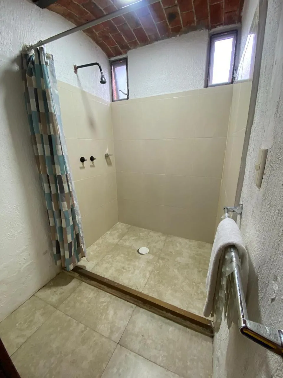 Shower in Hotel Villas Ajijic, Ajijic Chapala Jalisco