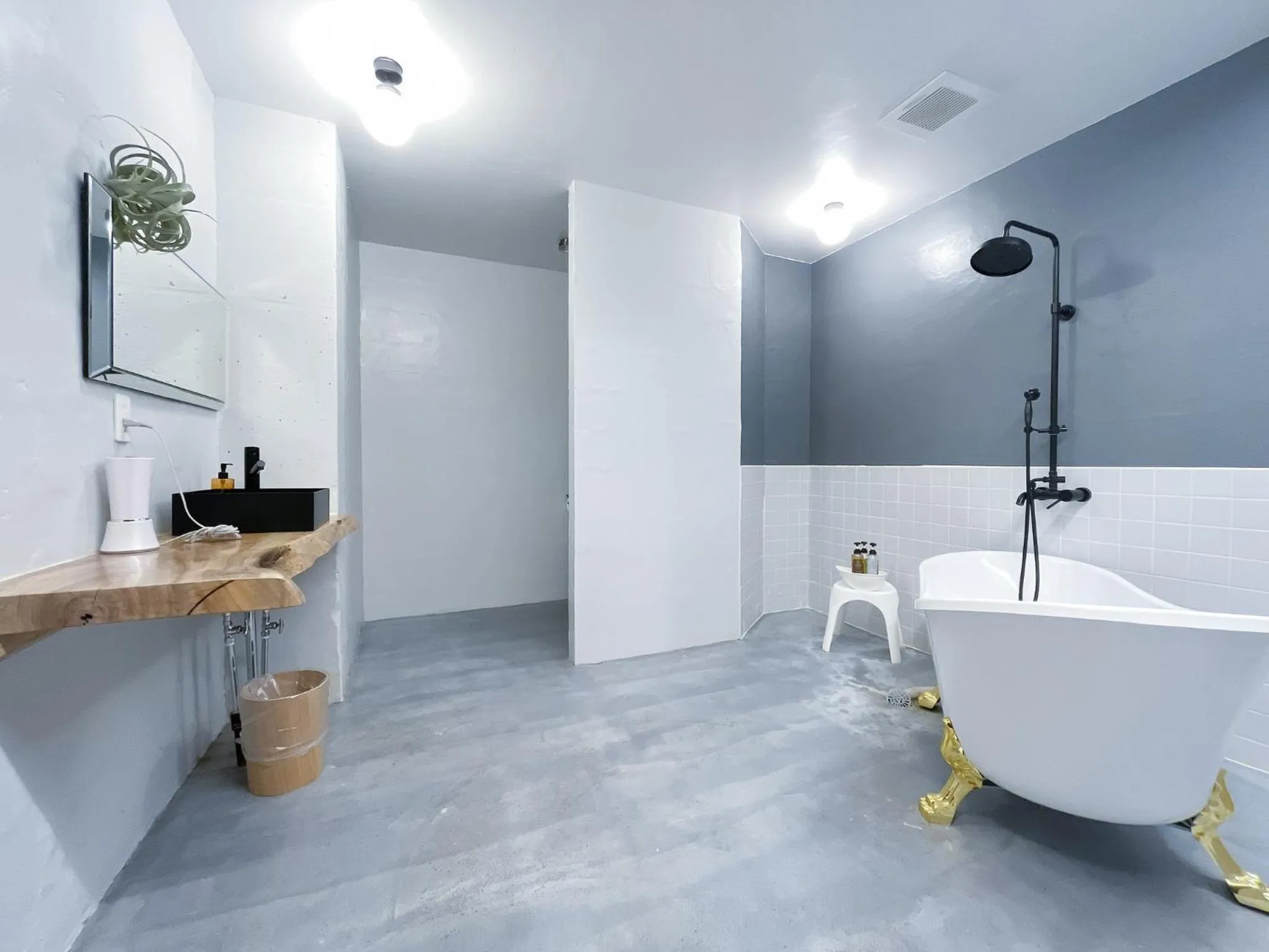 Bathroom in LESTEL NAHA