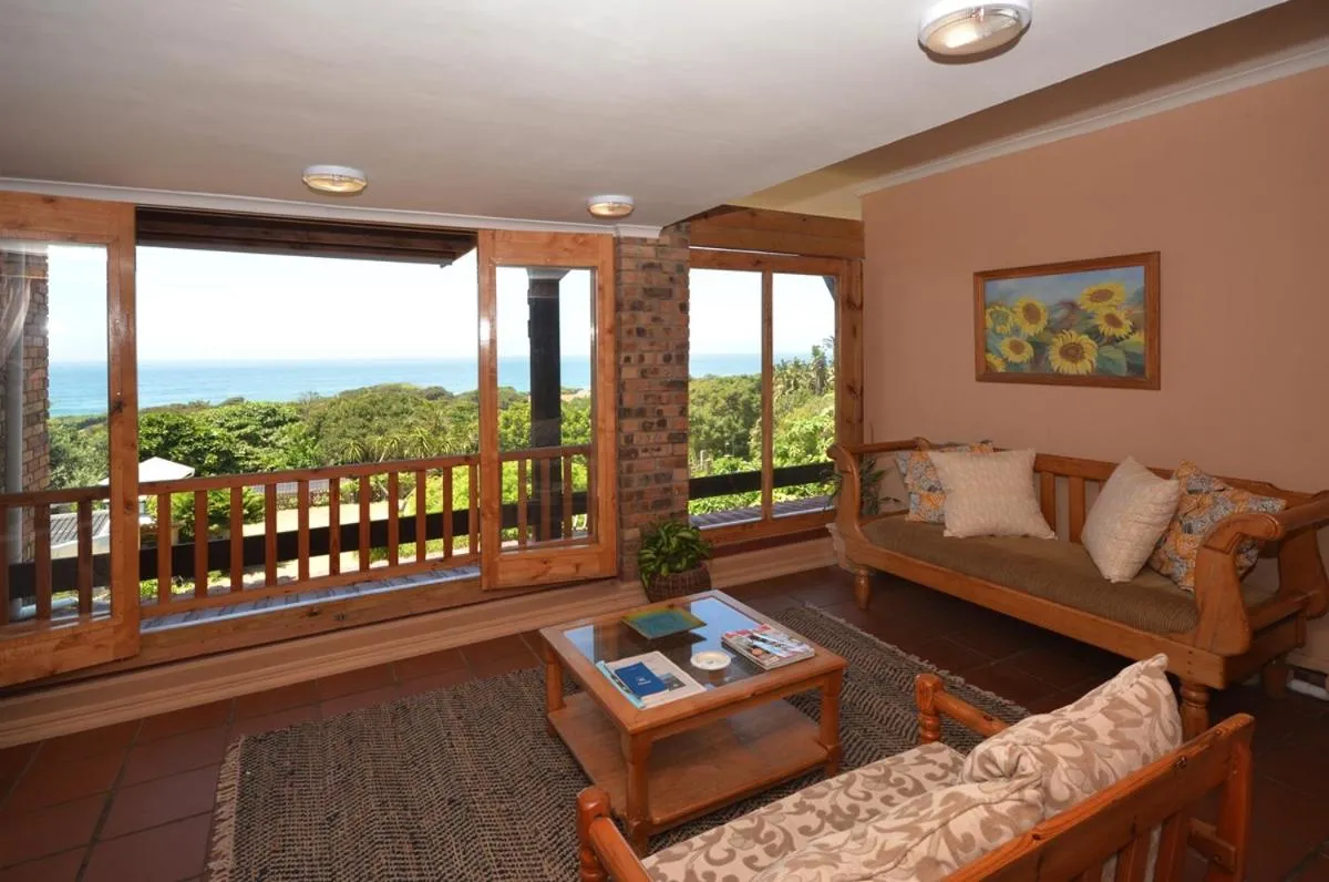 Seating area in IRONWOOD LODGE